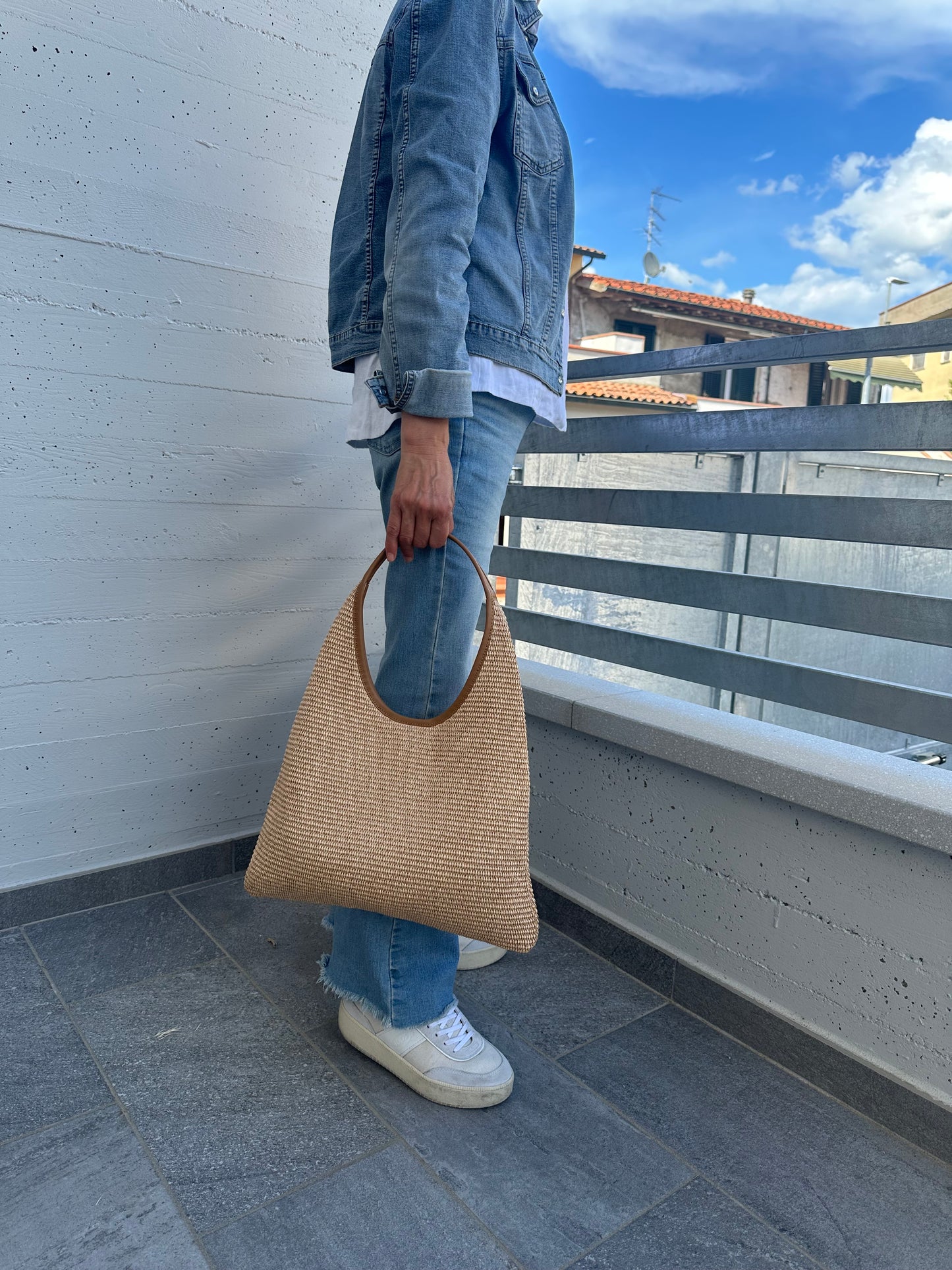 MIREA- rafia hobo bag