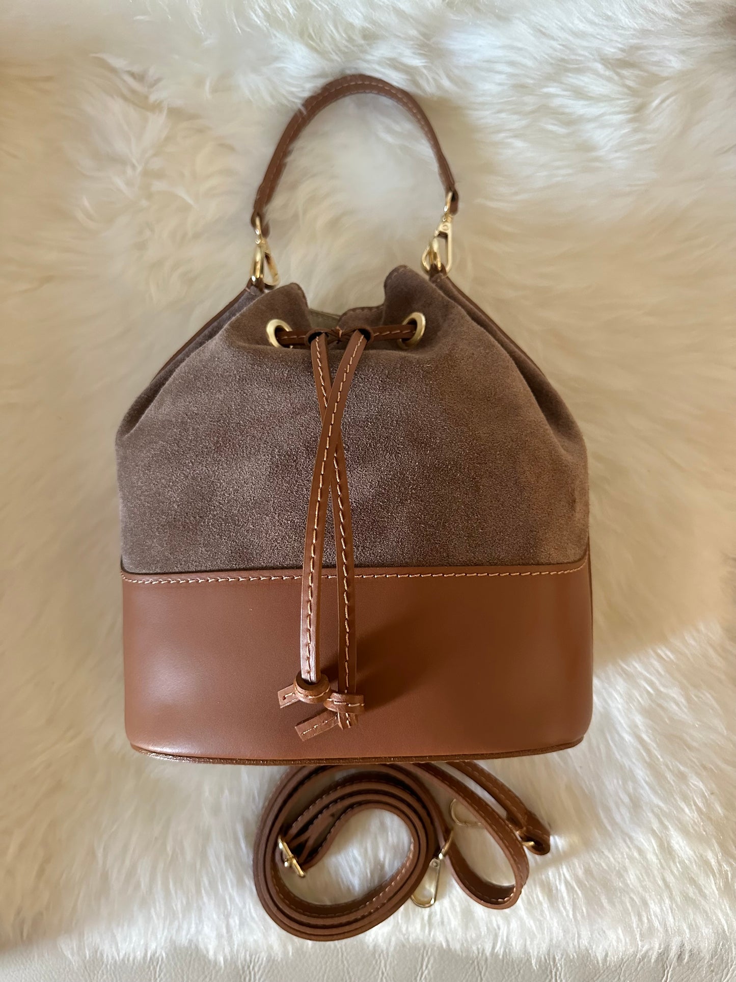 BUCKET - Wildleder
