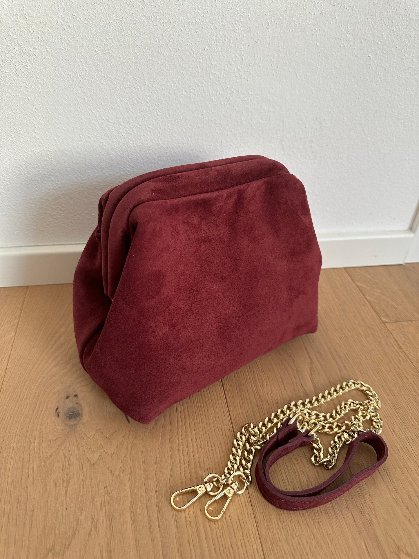 ALOAH suede - maxi pochette