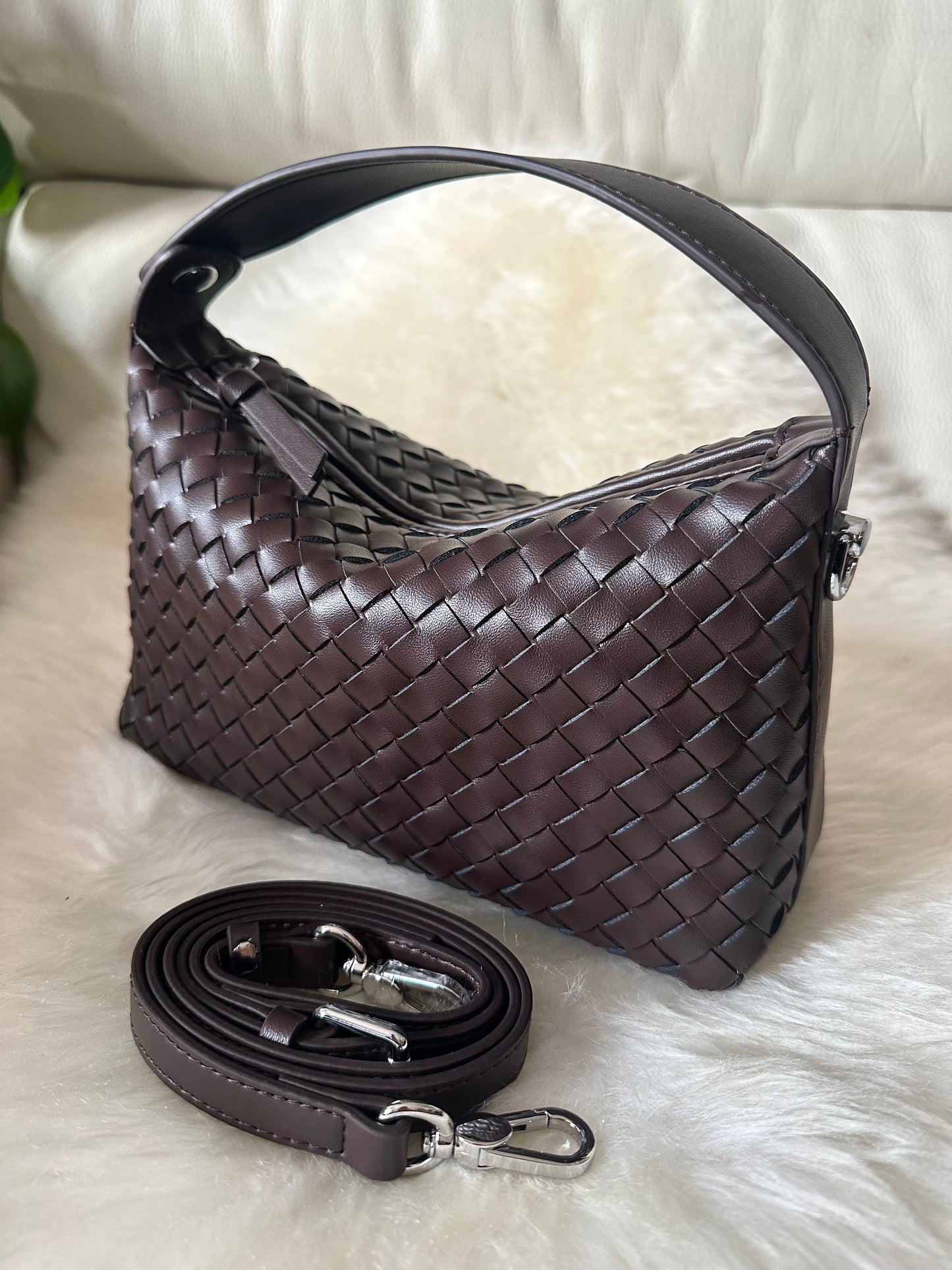 WANDI- woven handbag