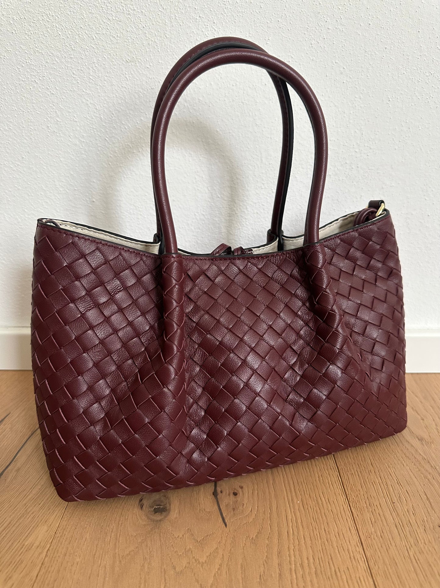 PETRA medium- woven bag