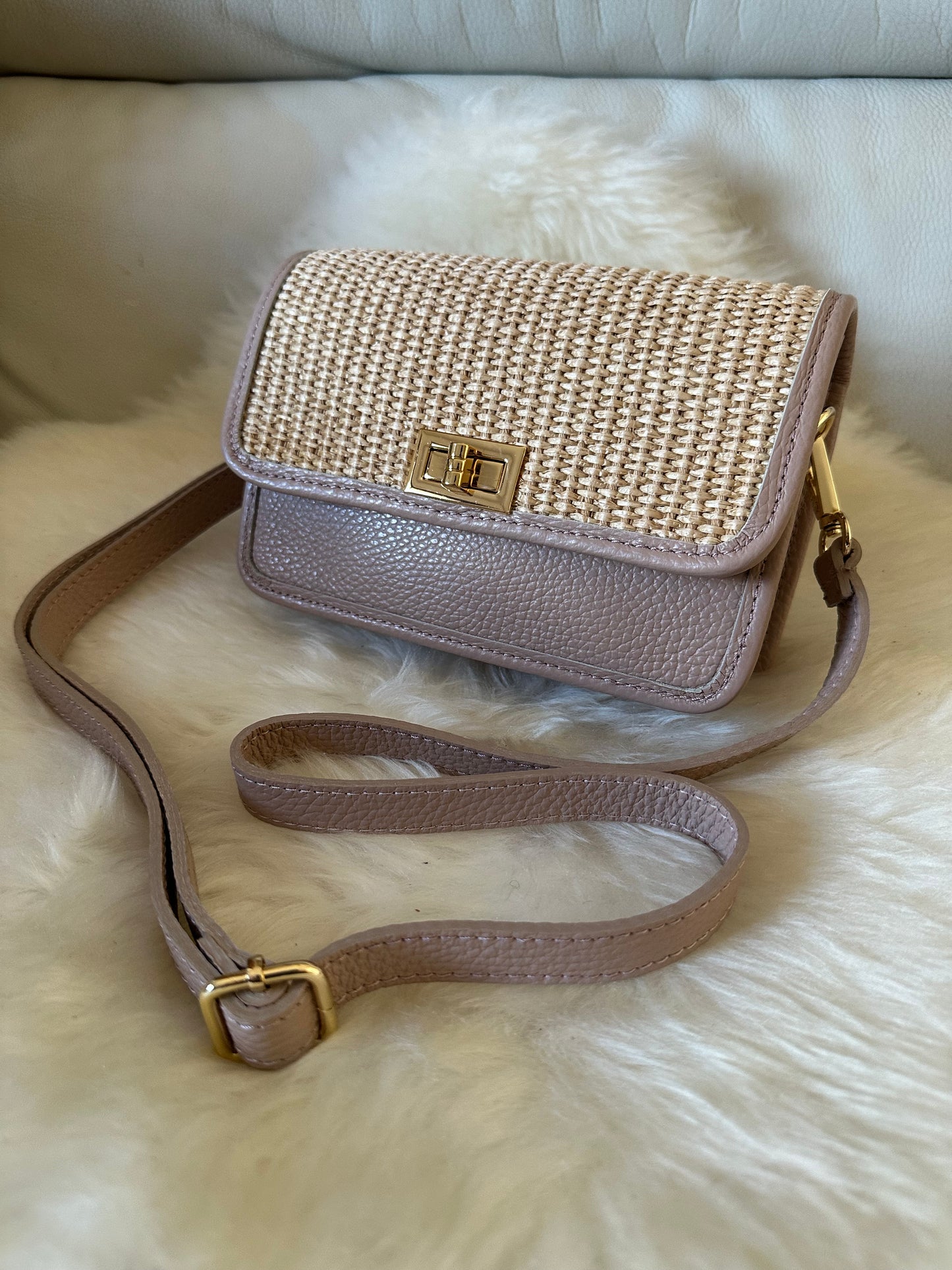 🌻MILA raffia- crossbody