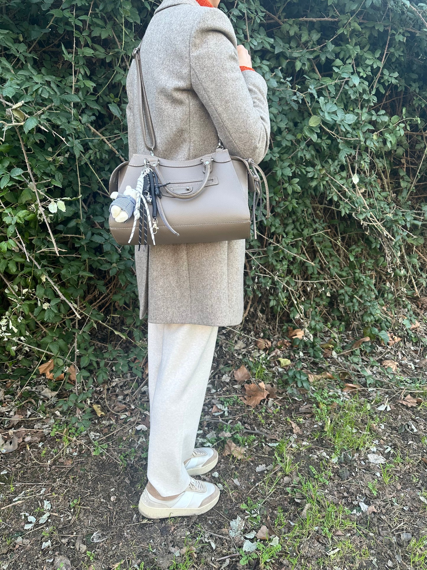 NEO - classic Genuine leather