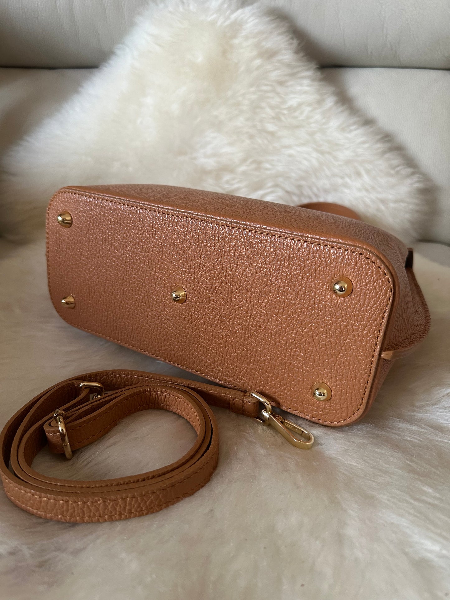 CHLOÉ- Real leather