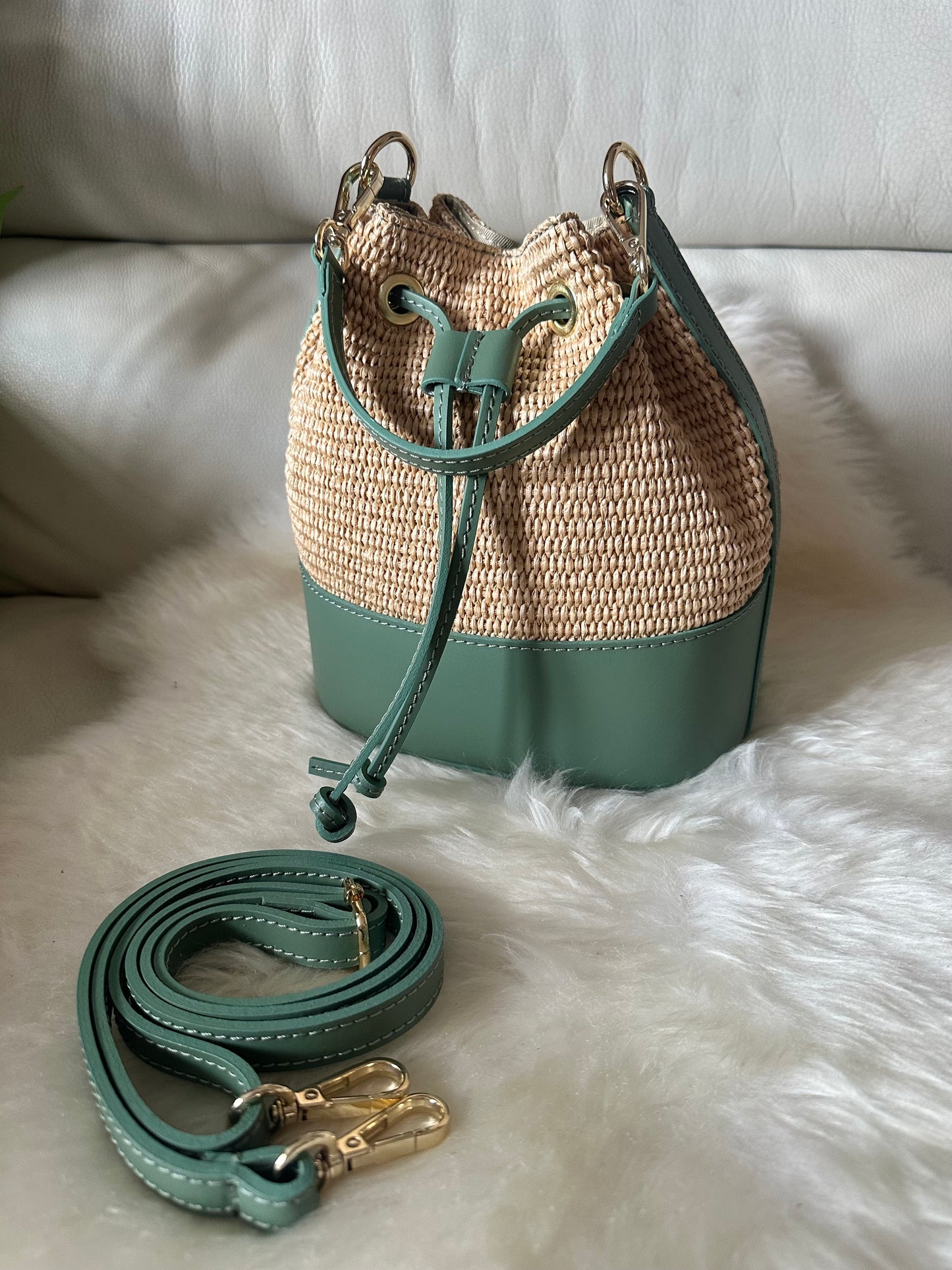 MISS Bucket classic- rafia