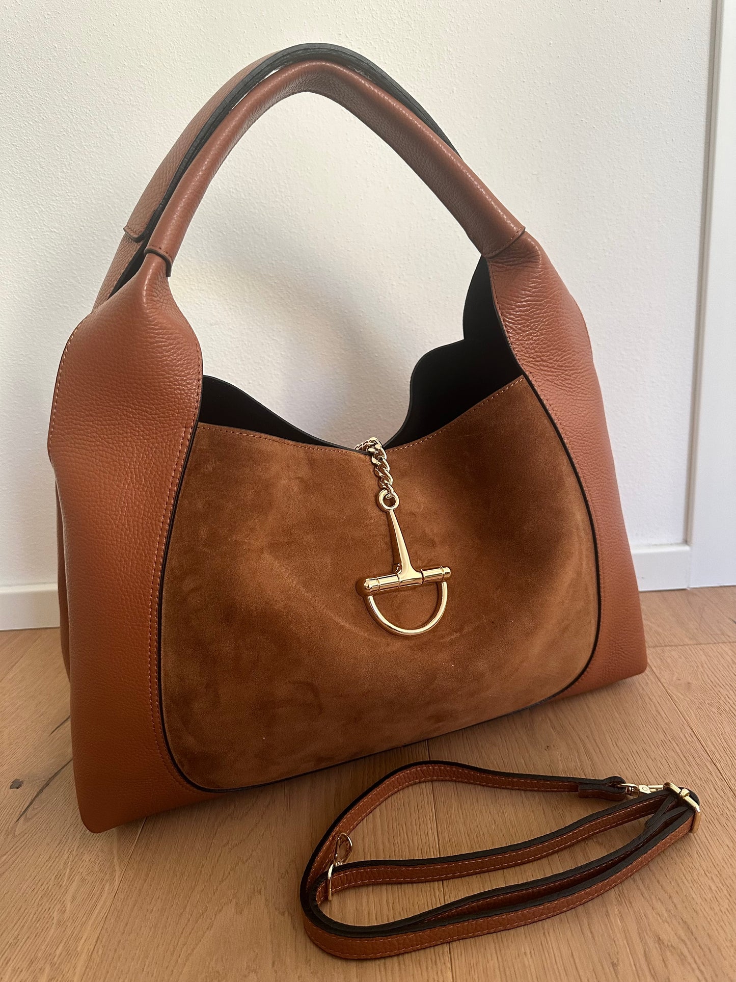SVEVA- LARGE shoulder bag