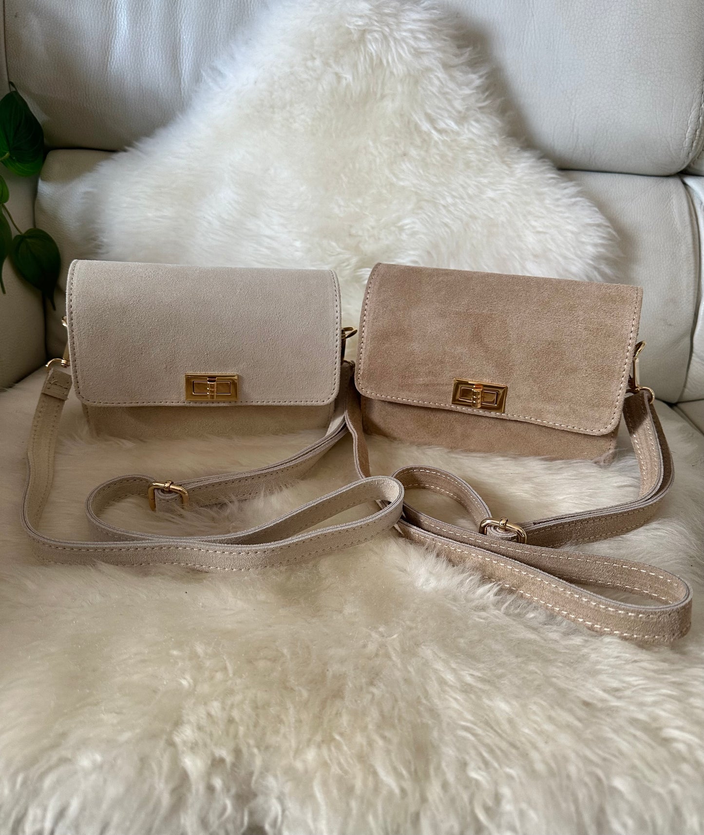 MILA suede- crossbody