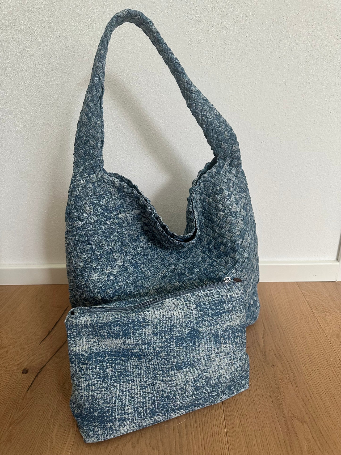 MISS DENIM