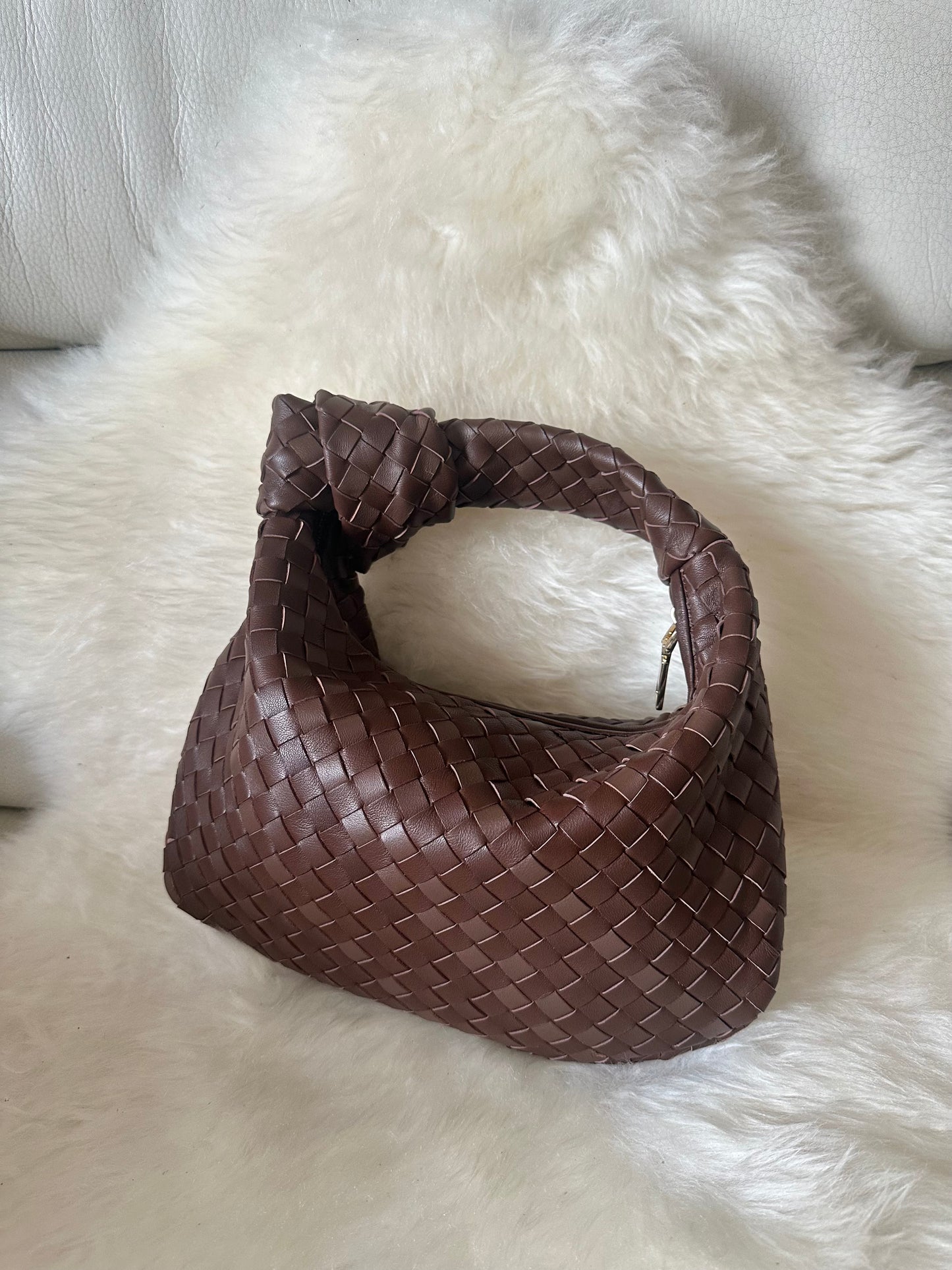 JOLIE- small