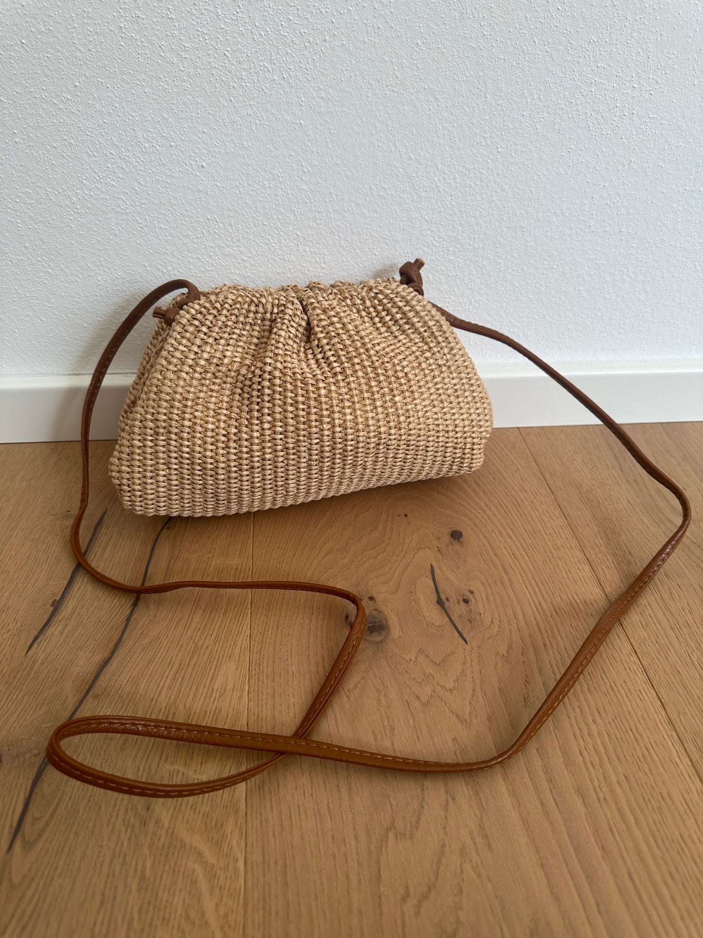 TWINS raffia