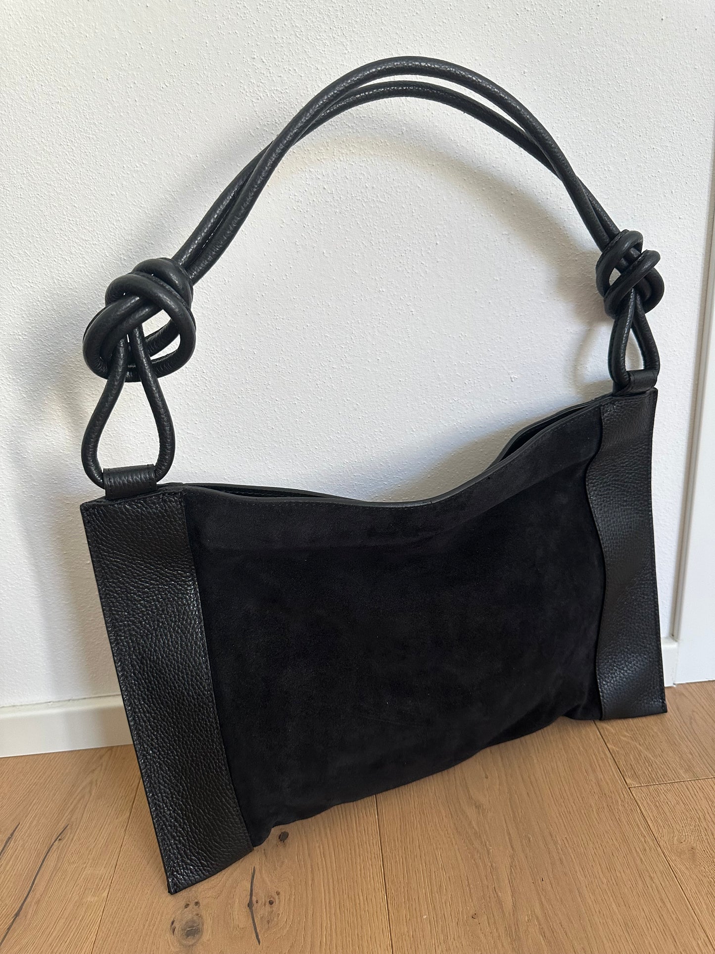 MAXI SAM - suede