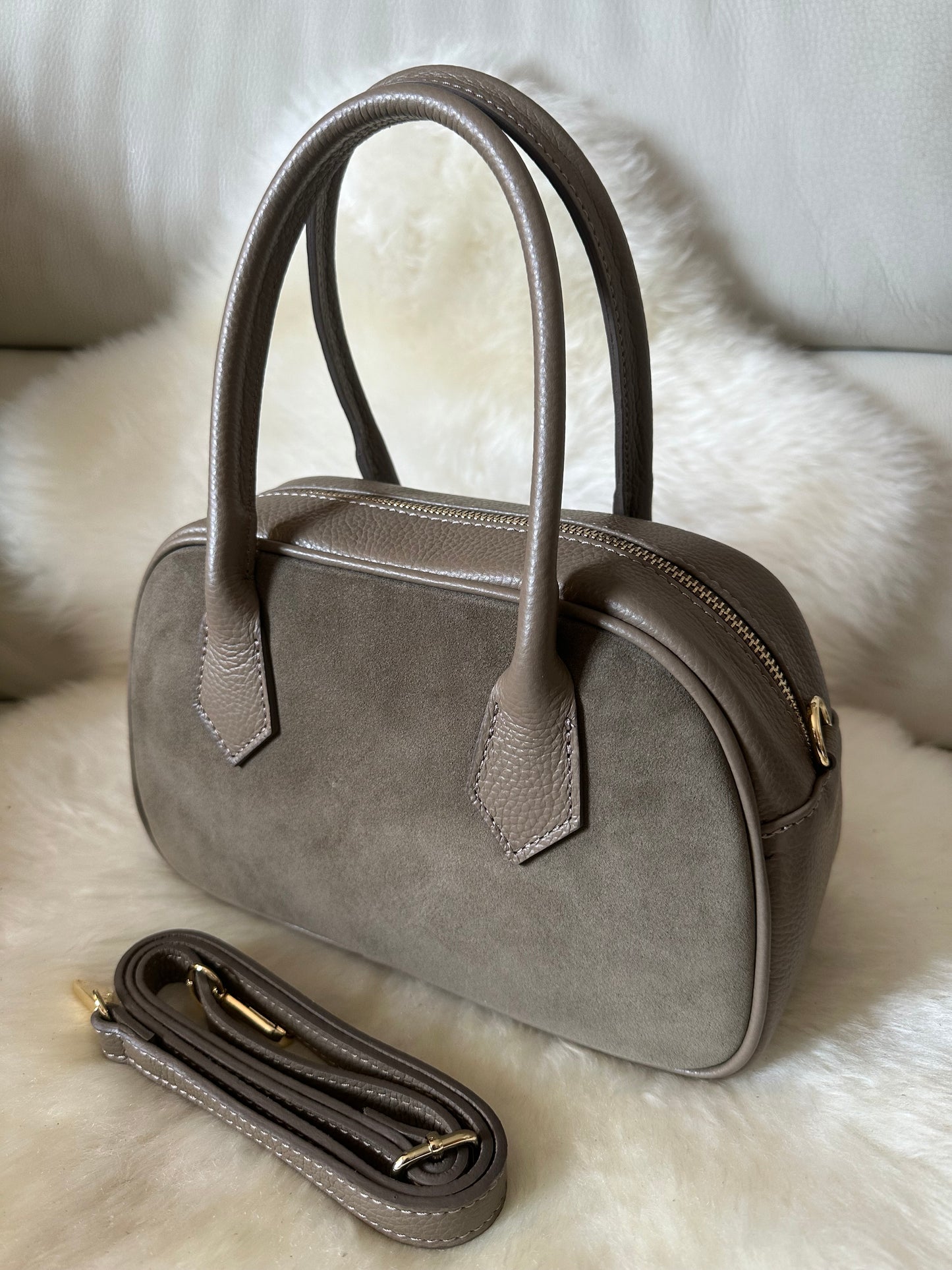 BONNIE - suede trunk