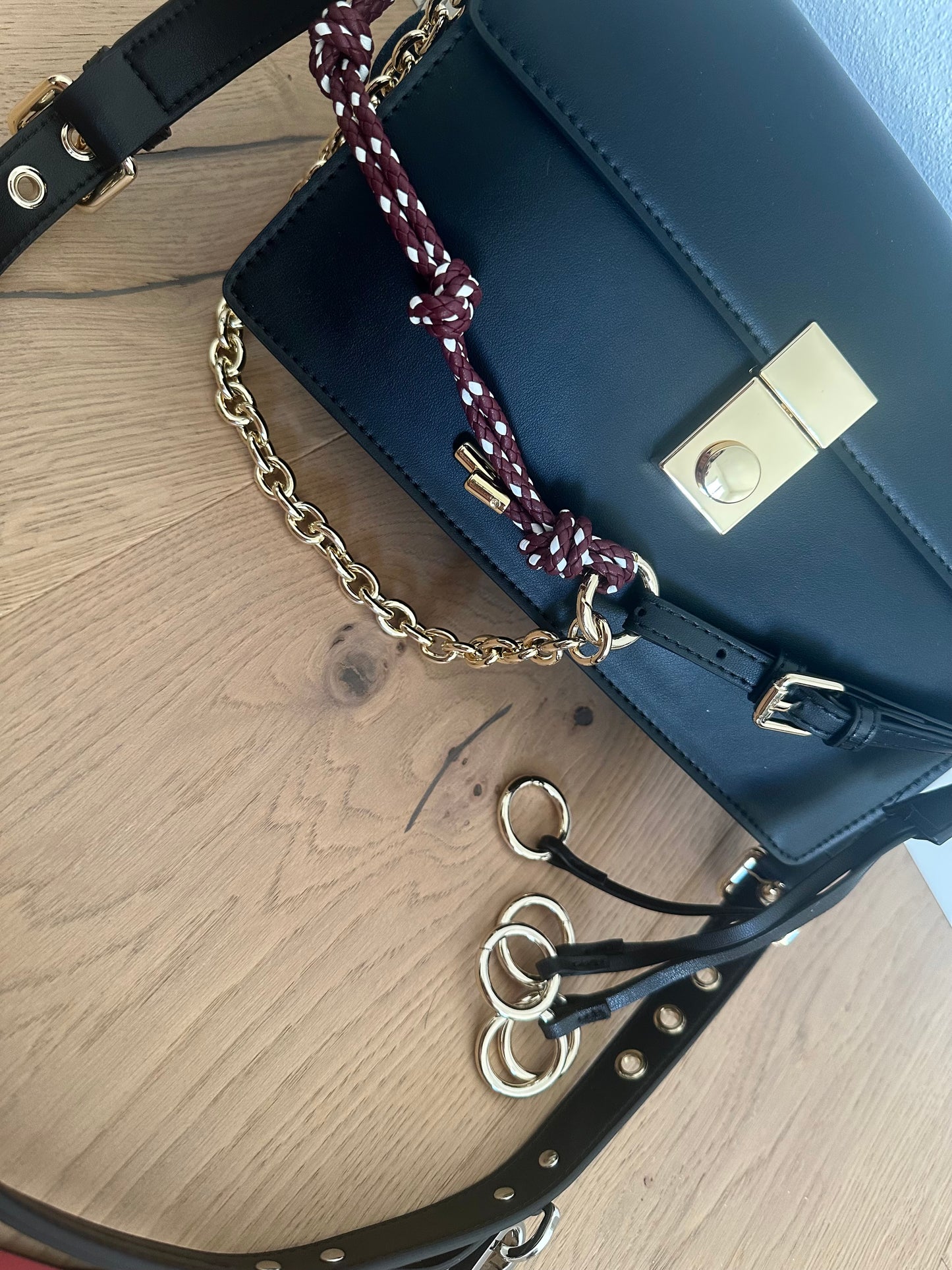 SOUND shoulder bag