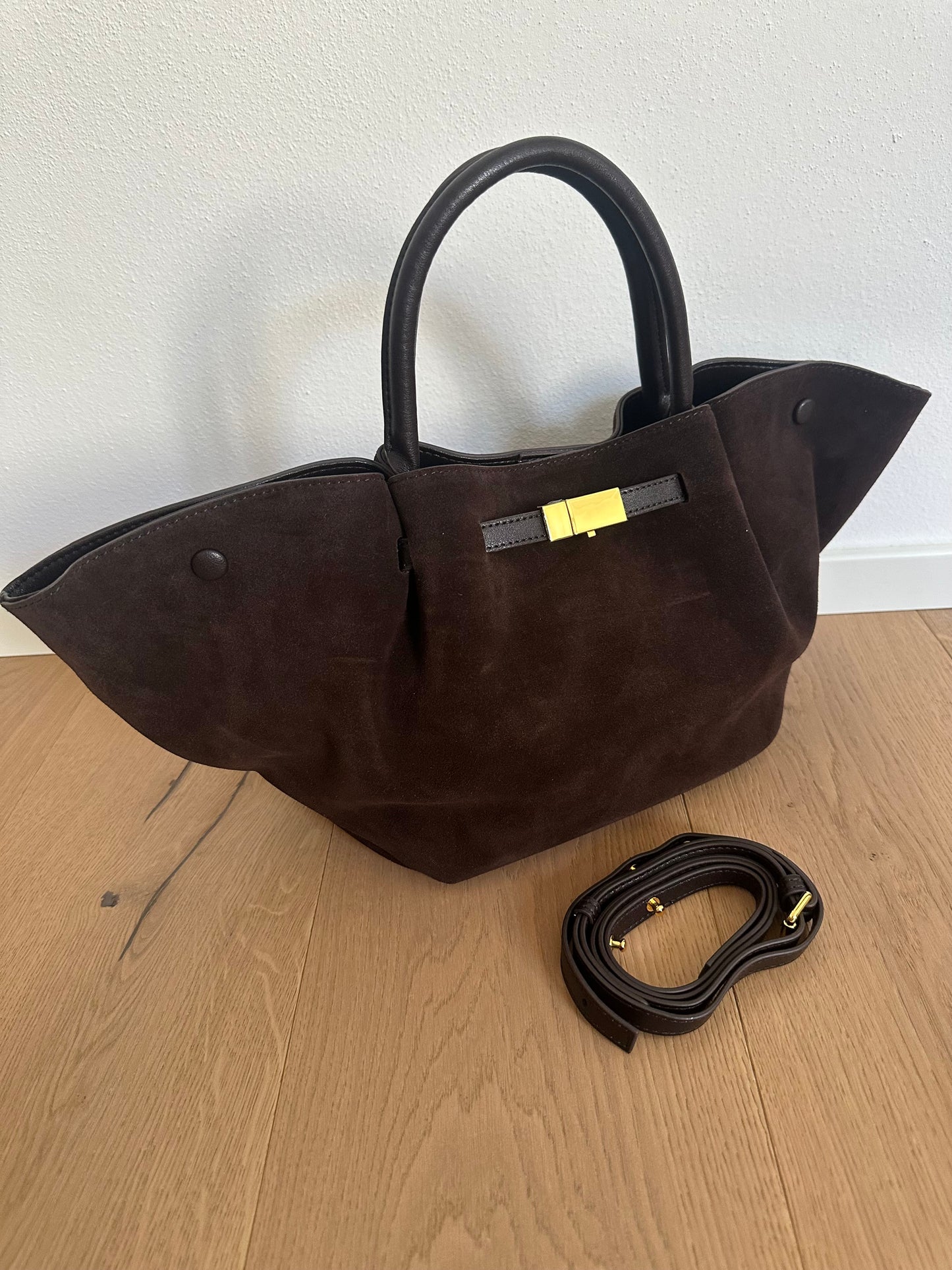 CHRISTIN - suede