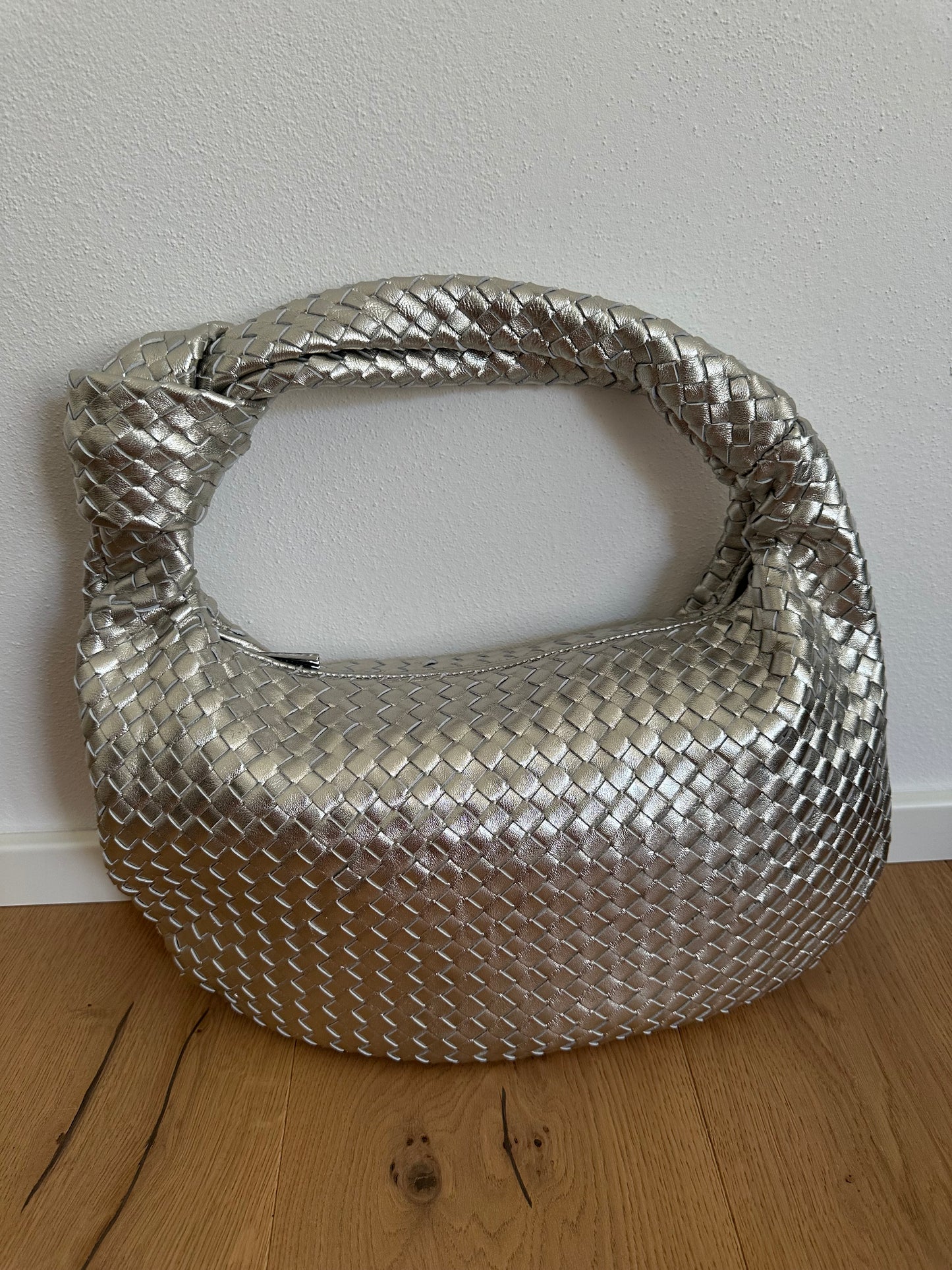 JOLIE sauvage - medium