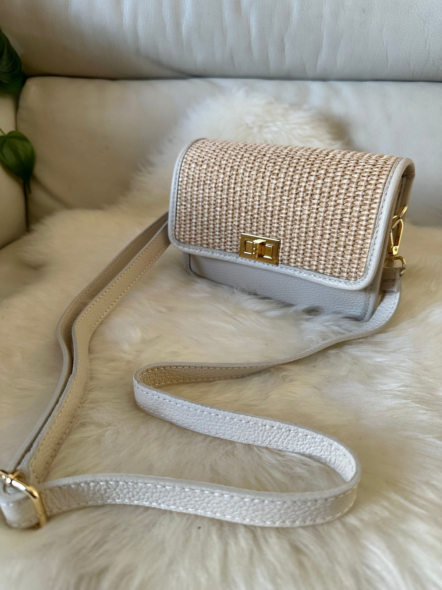 🌻MILA raffia- crossbody