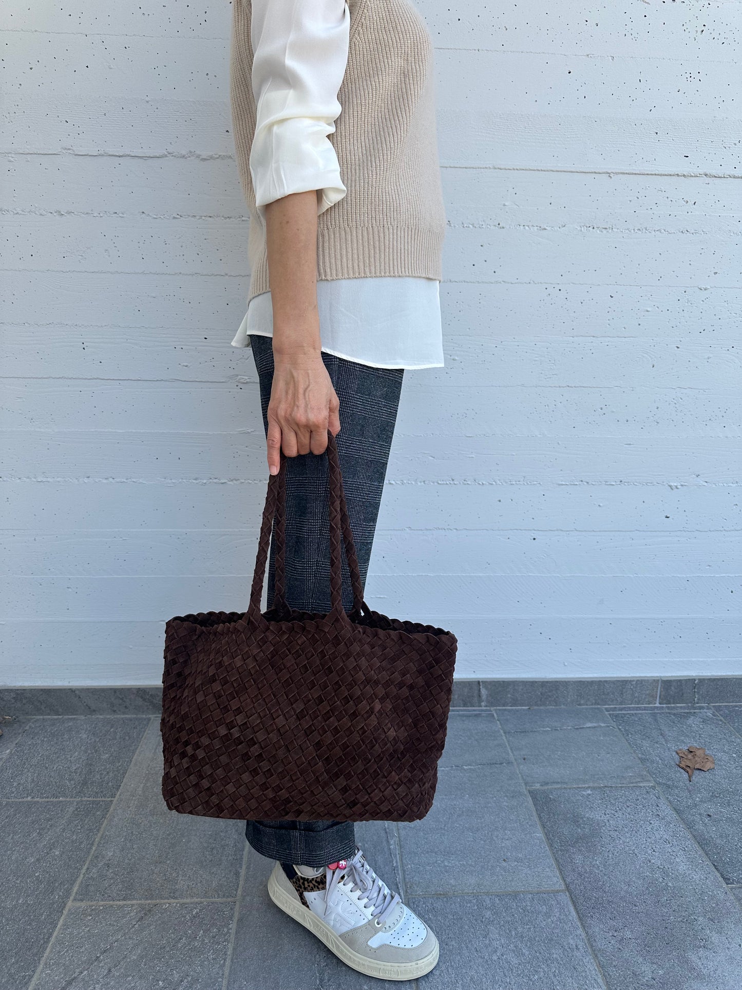LEONIE- woven suede