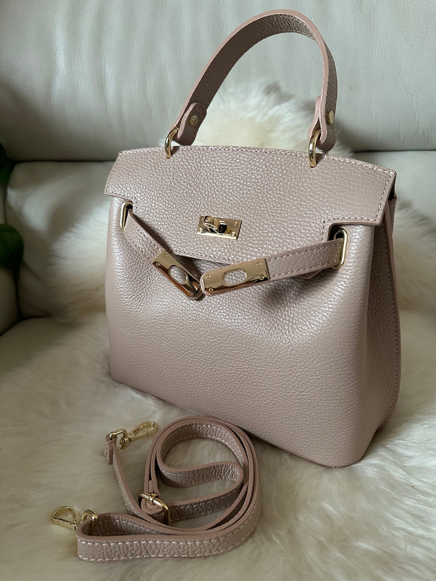 CHLOÉ- Real leather