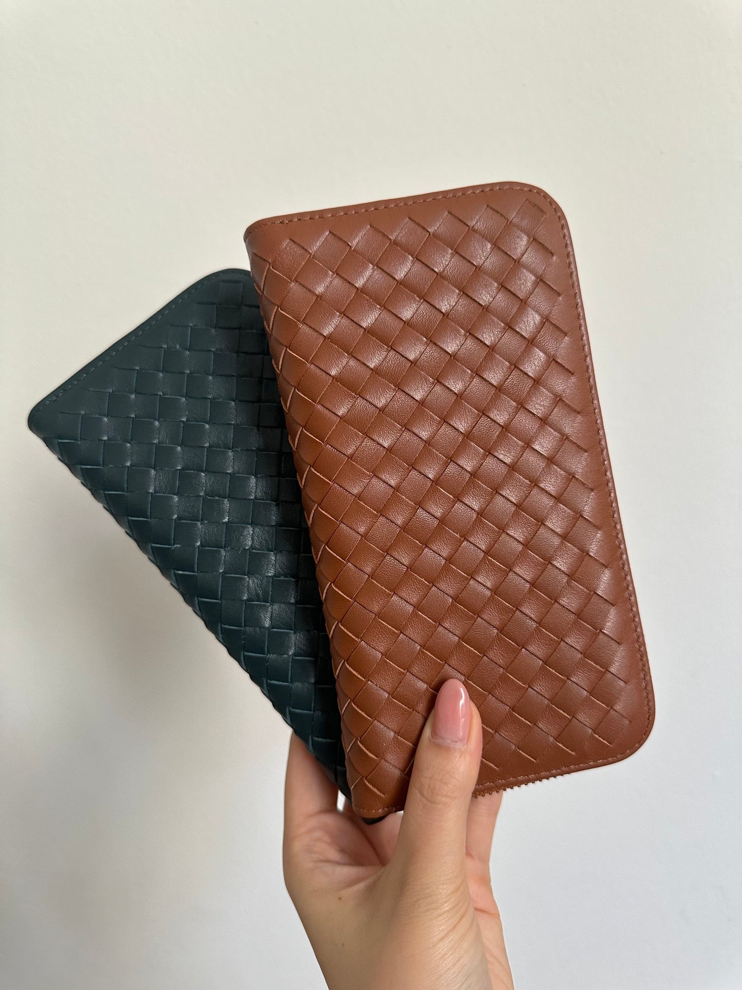 Woven Wallet - Medium