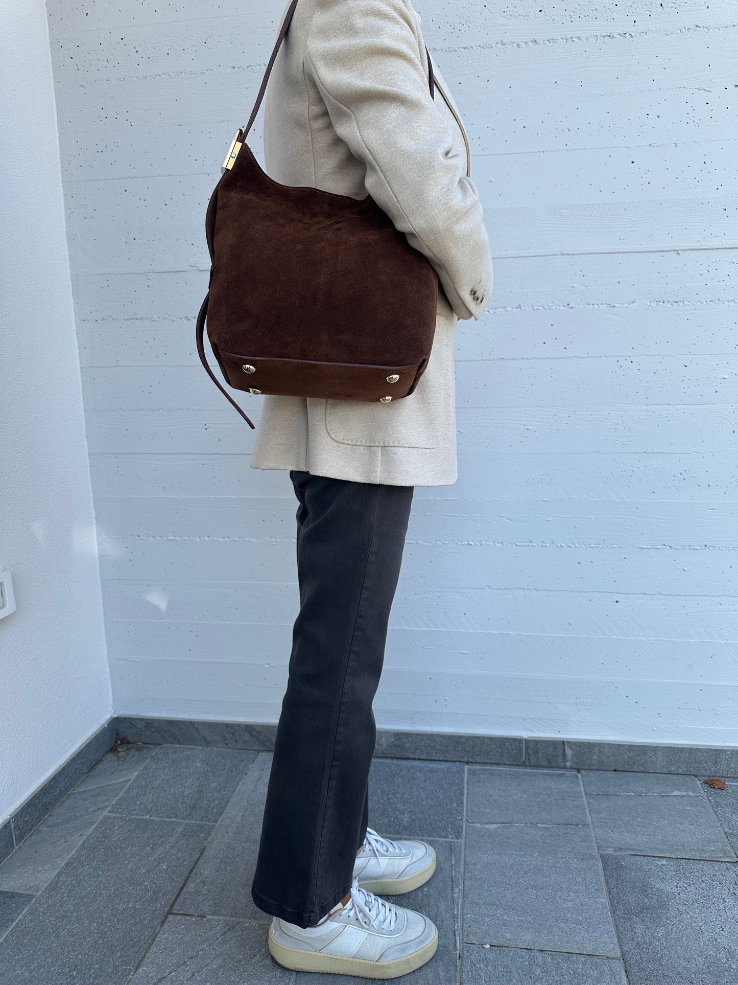 CAMILLA- suede bucket