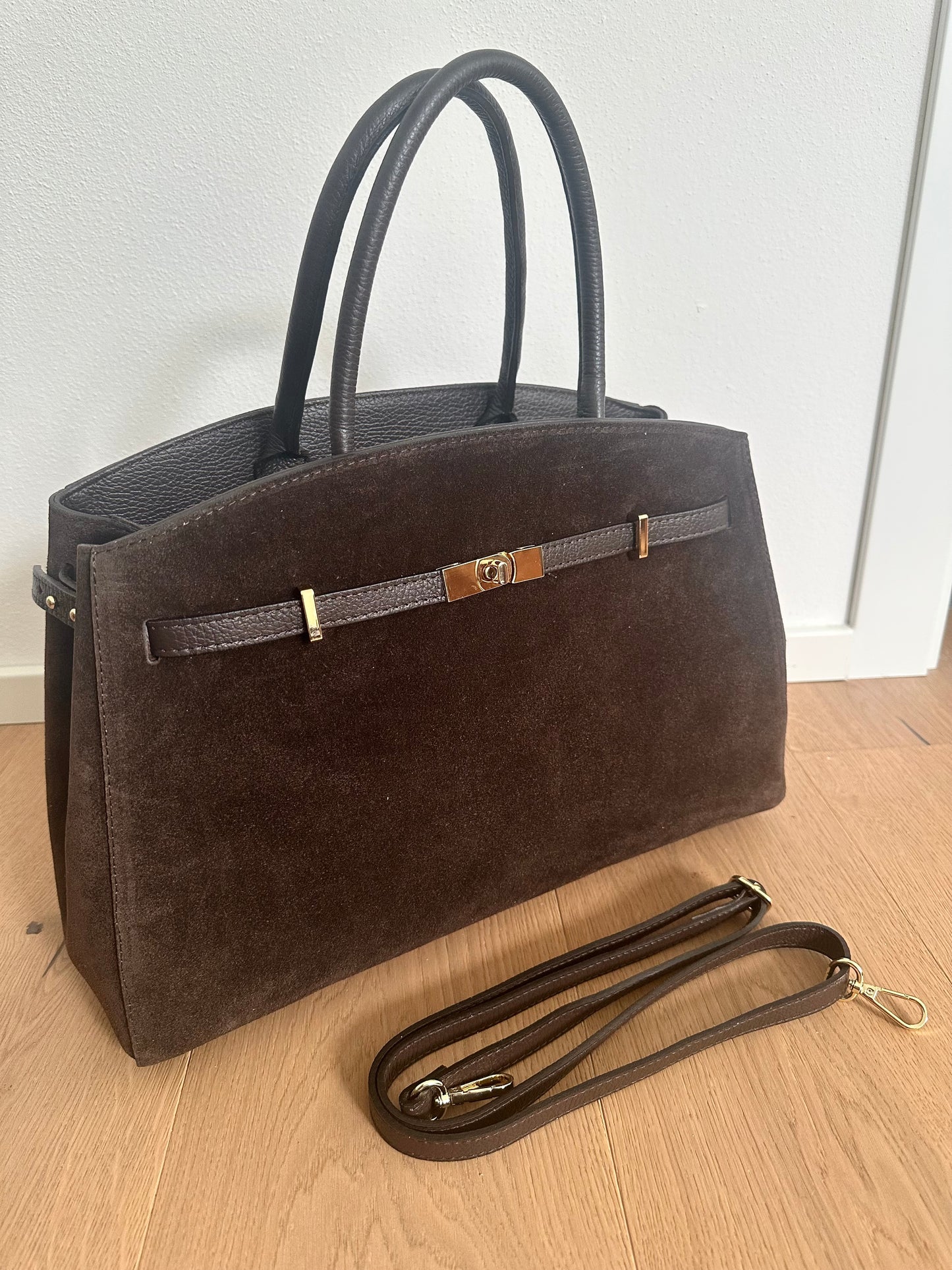 AMELIA BIG- suede
