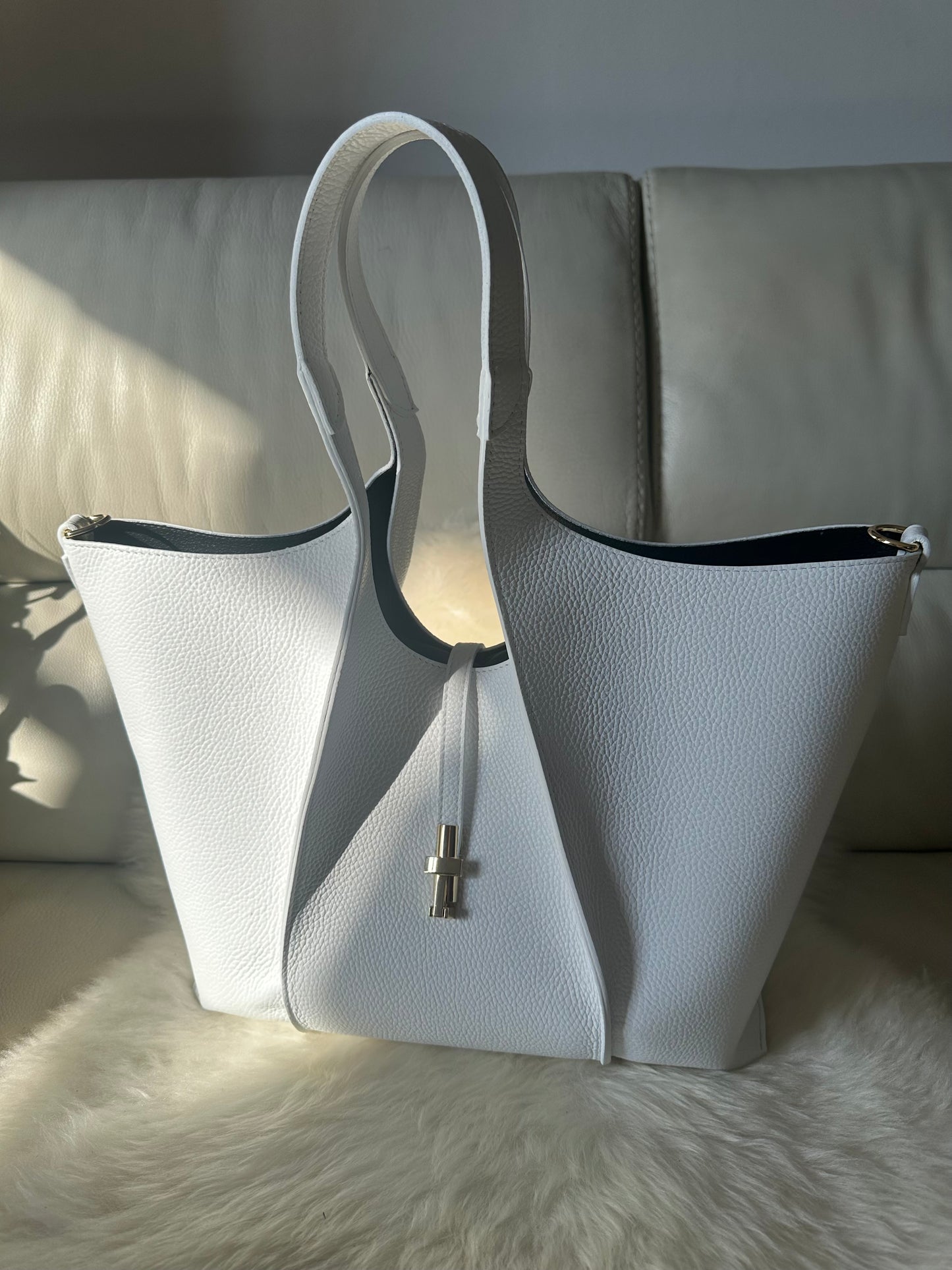 TIMELESS shoulder bag