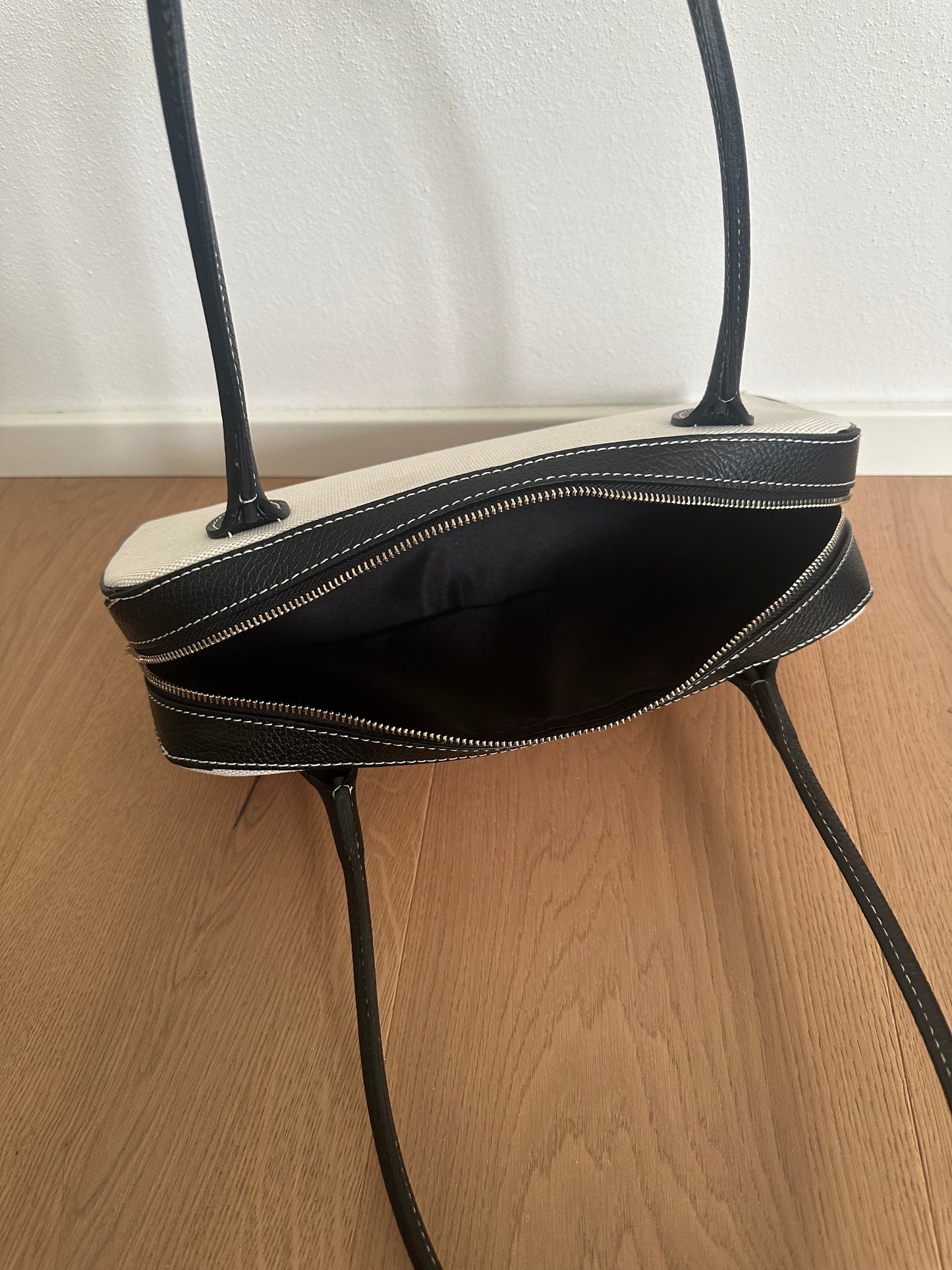TAMARA - leather and canvas