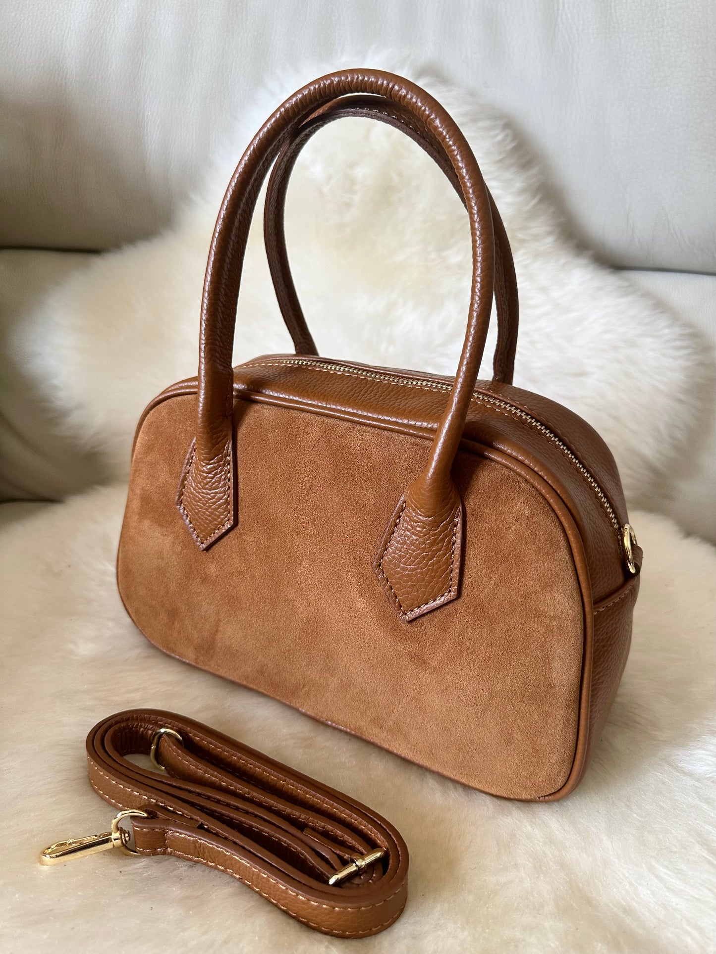 BONNIE - suede trunk