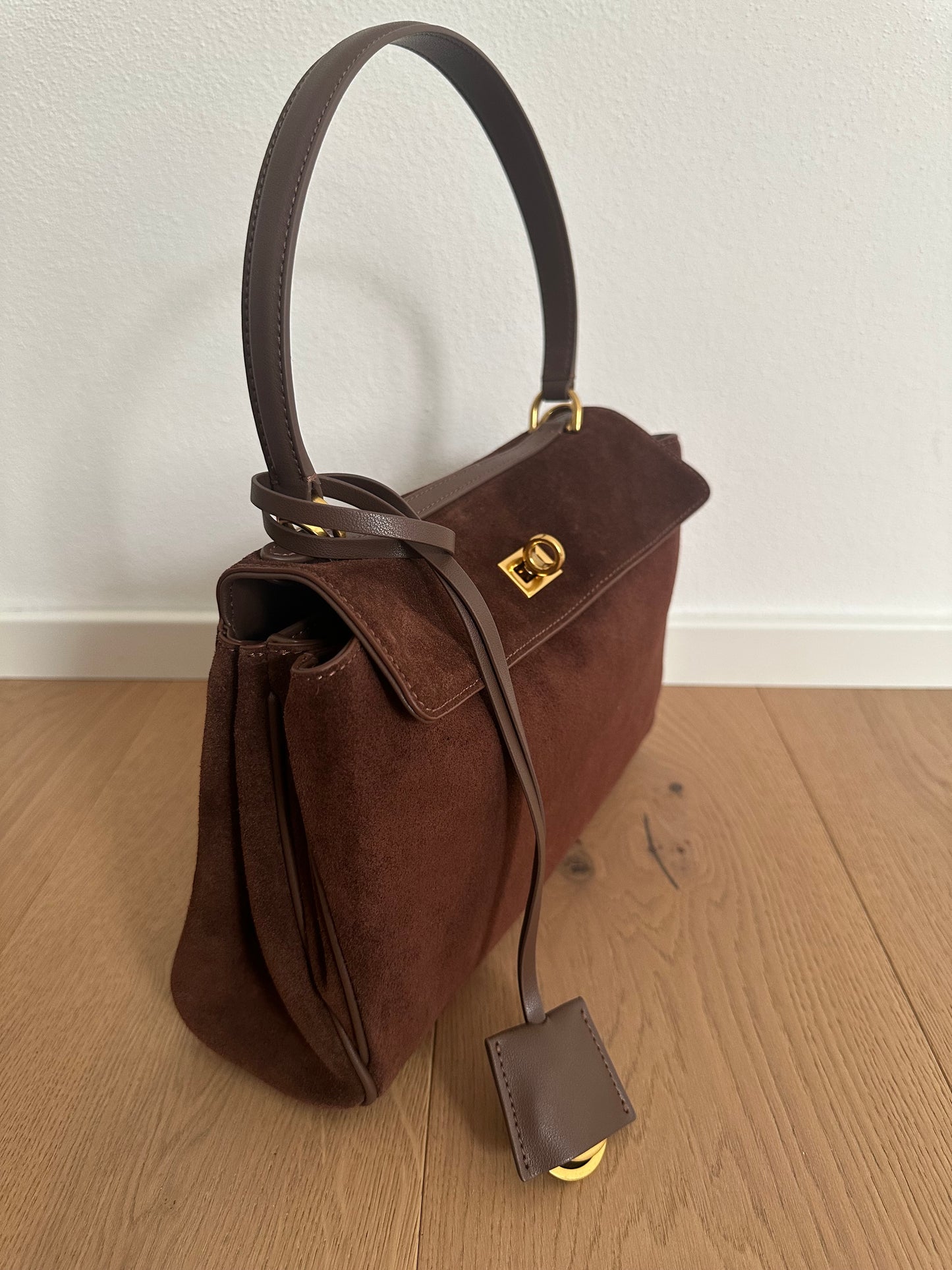 TEXAS MEDIUM SUEDE
