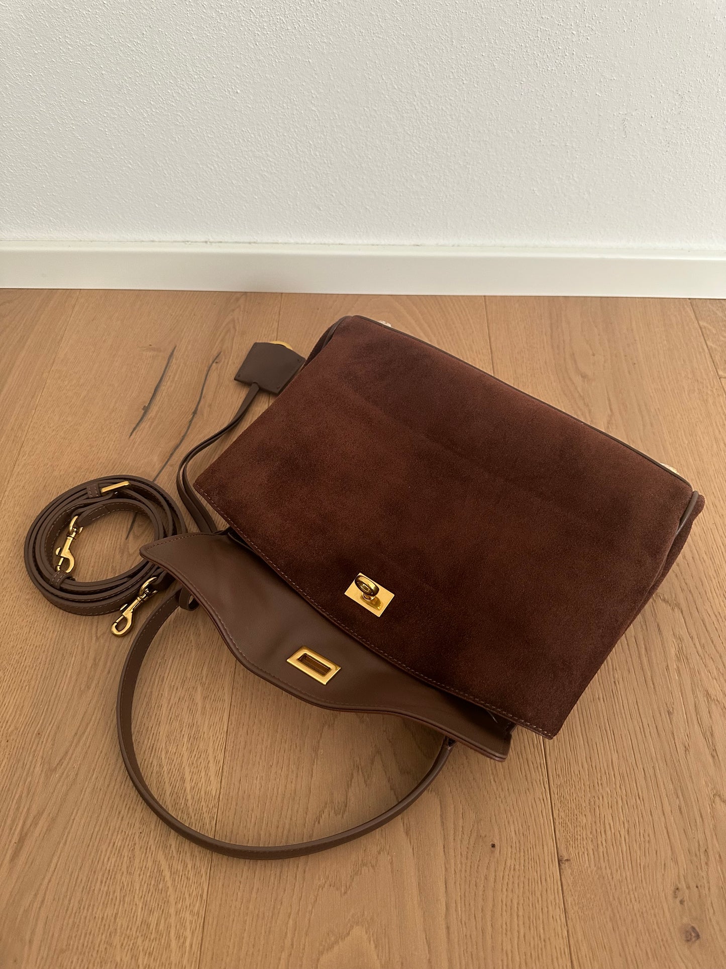 TEXAS MEDIUM SUEDE