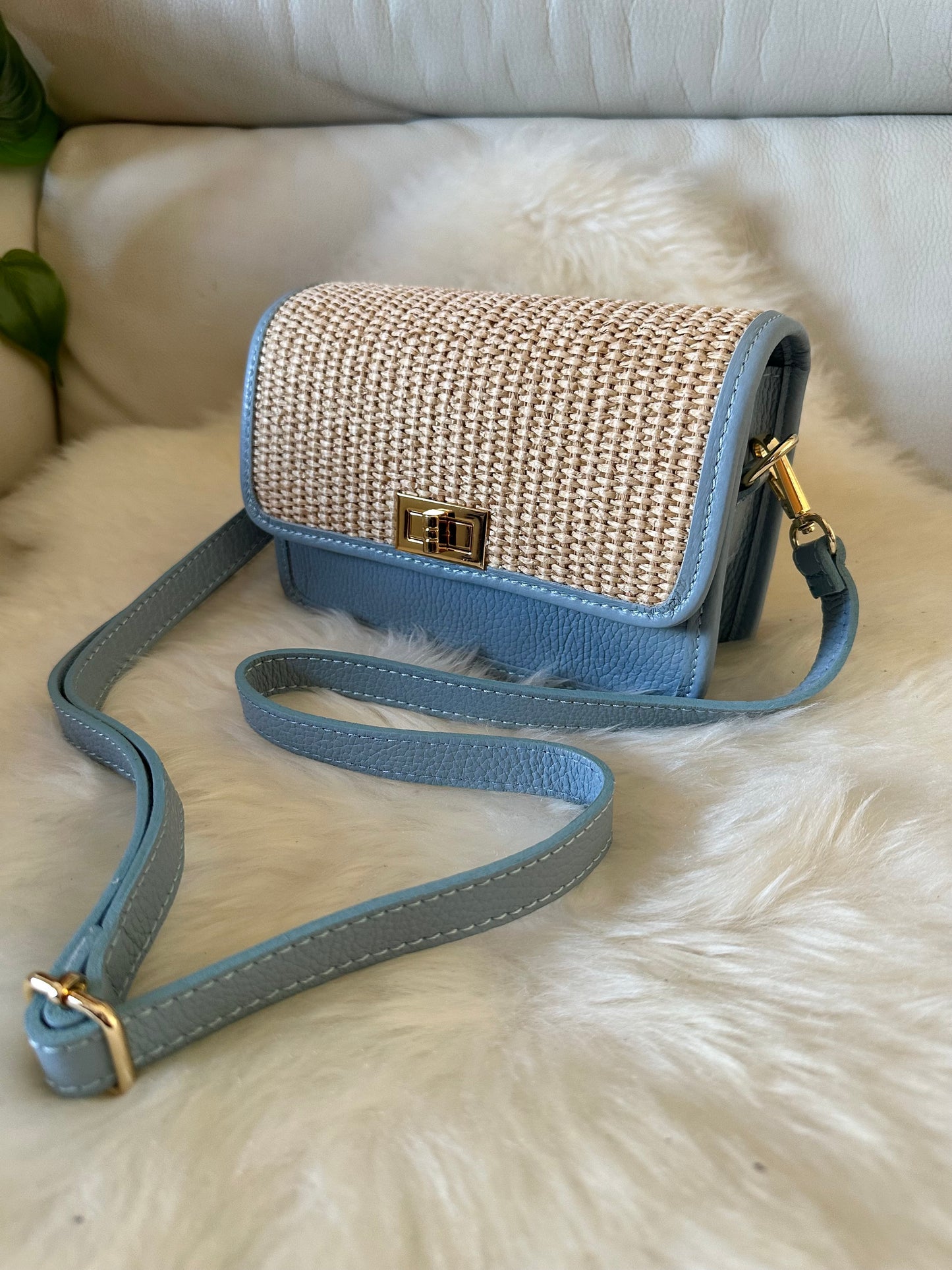 🌻MILA raffia- crossbody