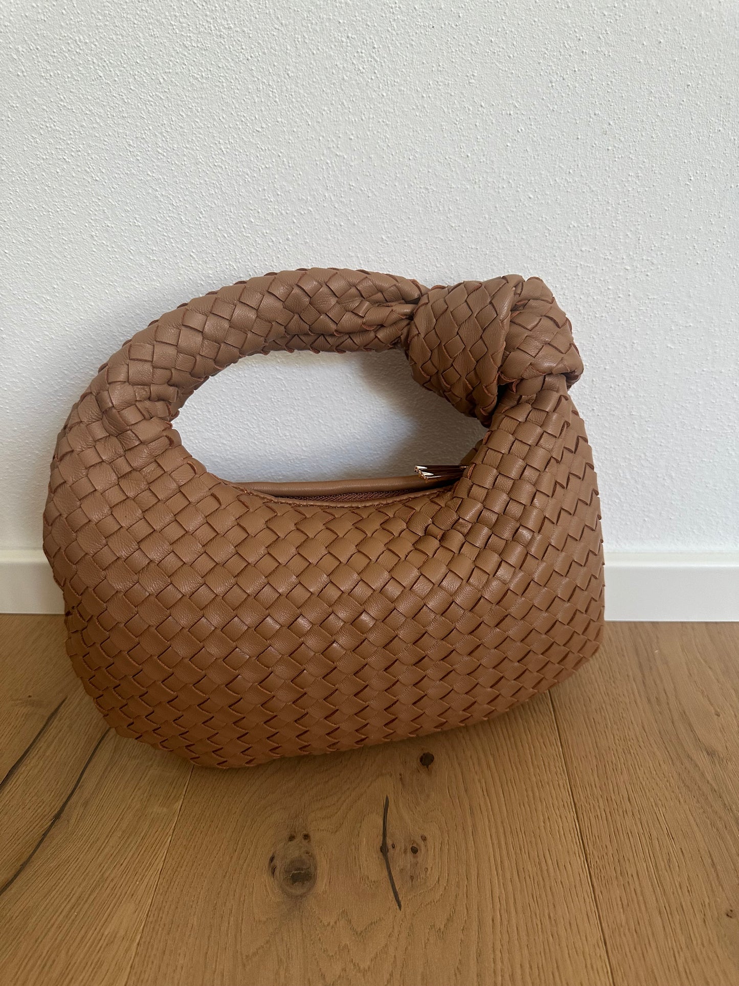 JOLIE sauvage - small