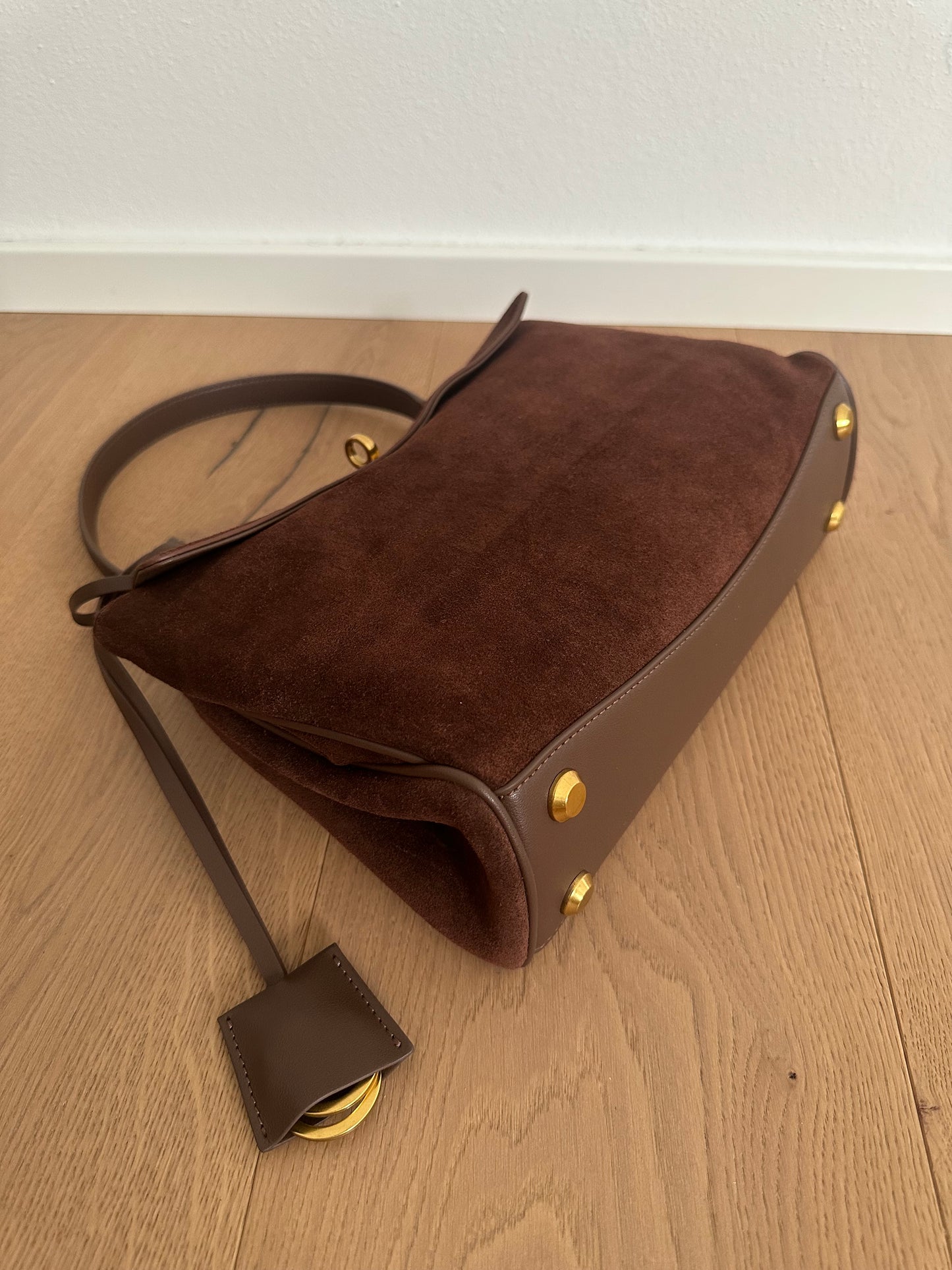 TEXAS MEDIUM SUEDE