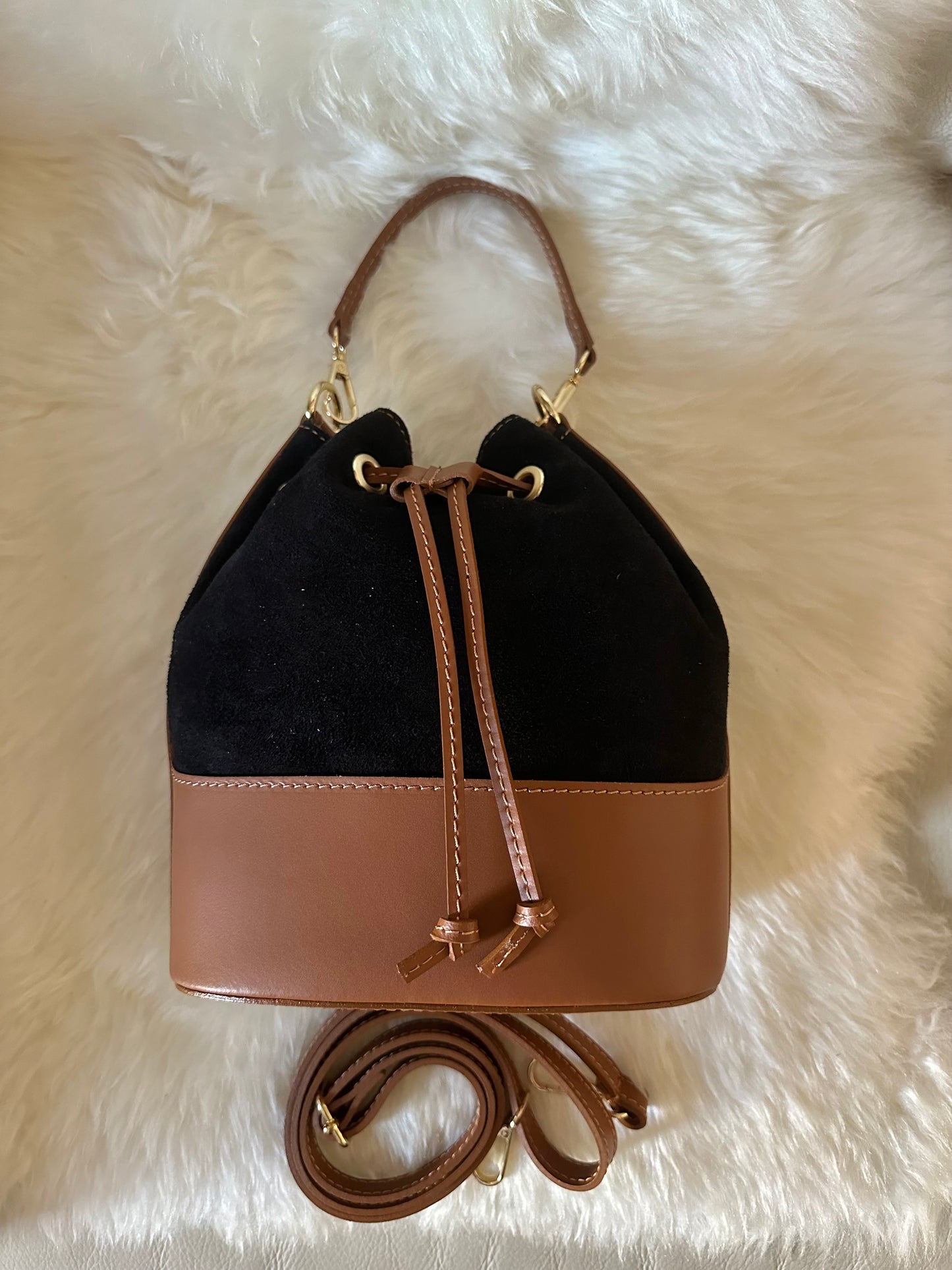 BUCKET - Wildleder
