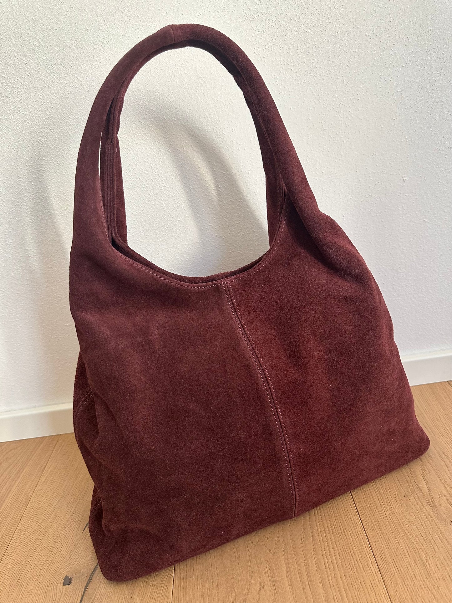 THEA - suede
