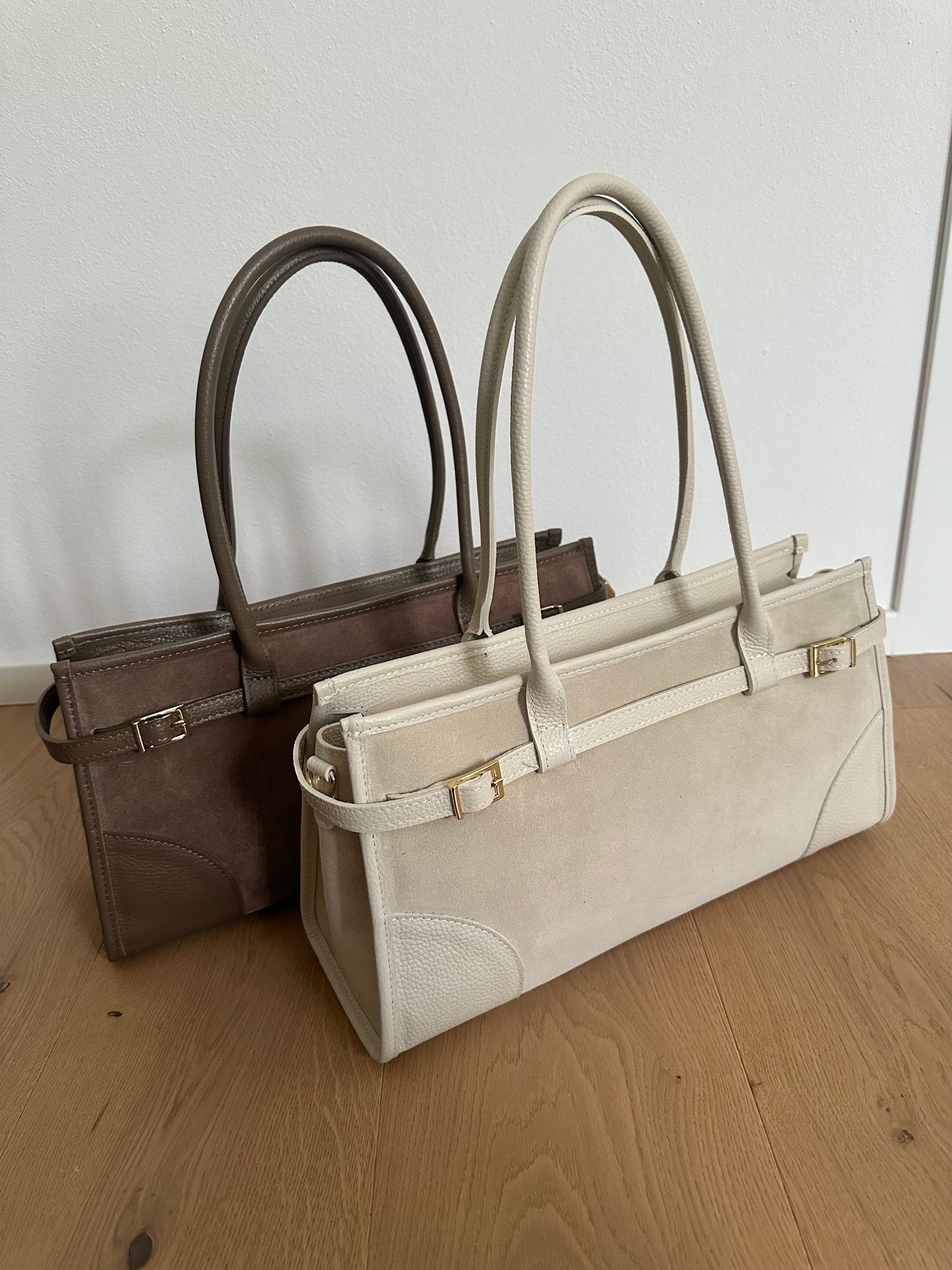 ASTRID suede