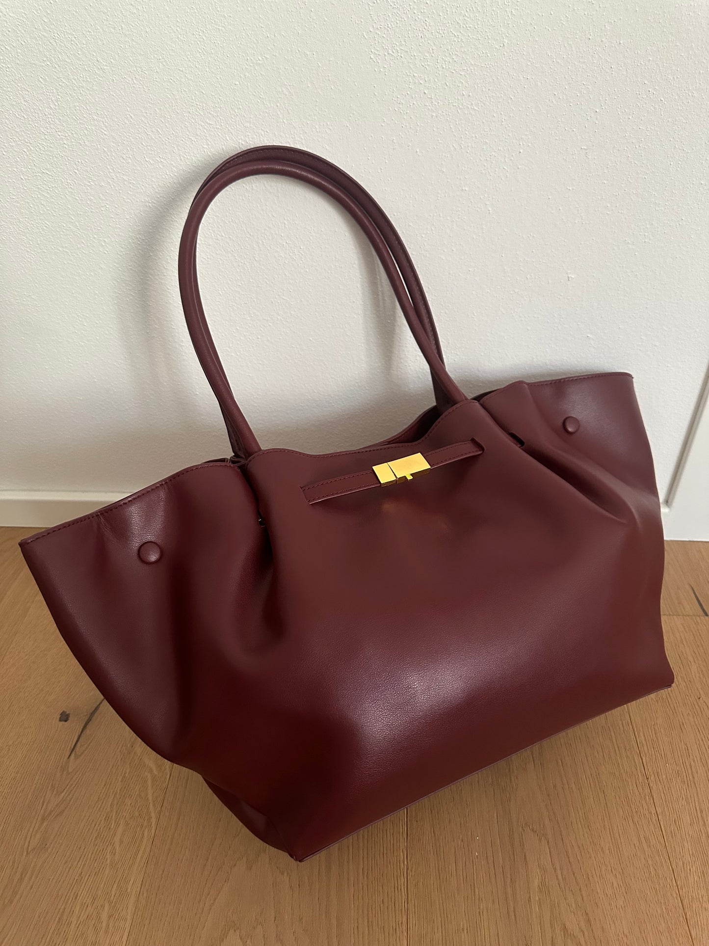CHRISTIN LARGE- shoulder