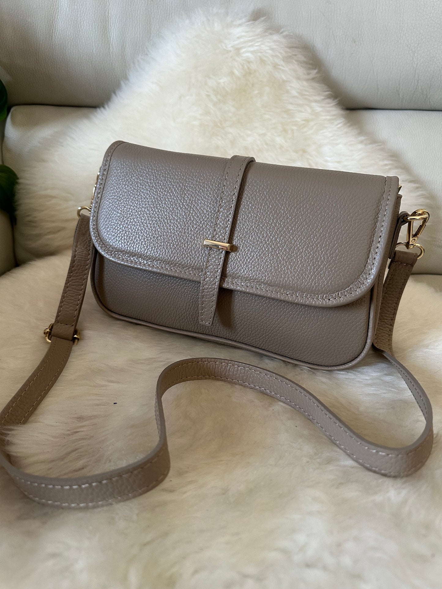 SILVI - messenger crossbody bag