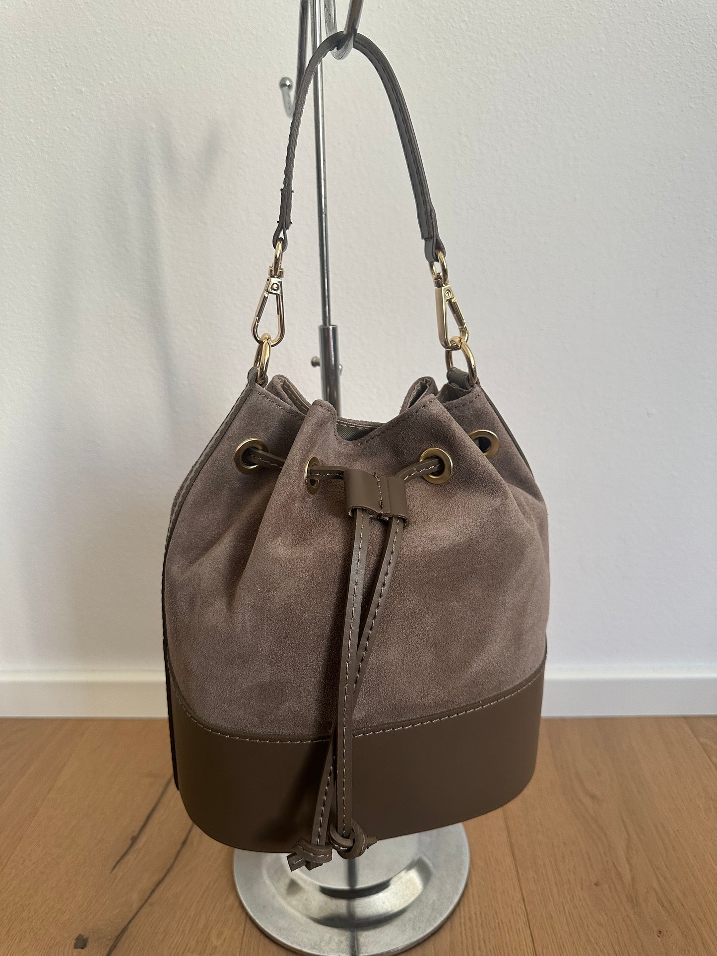 SECCHIELLO CLASSIC -SUEDE