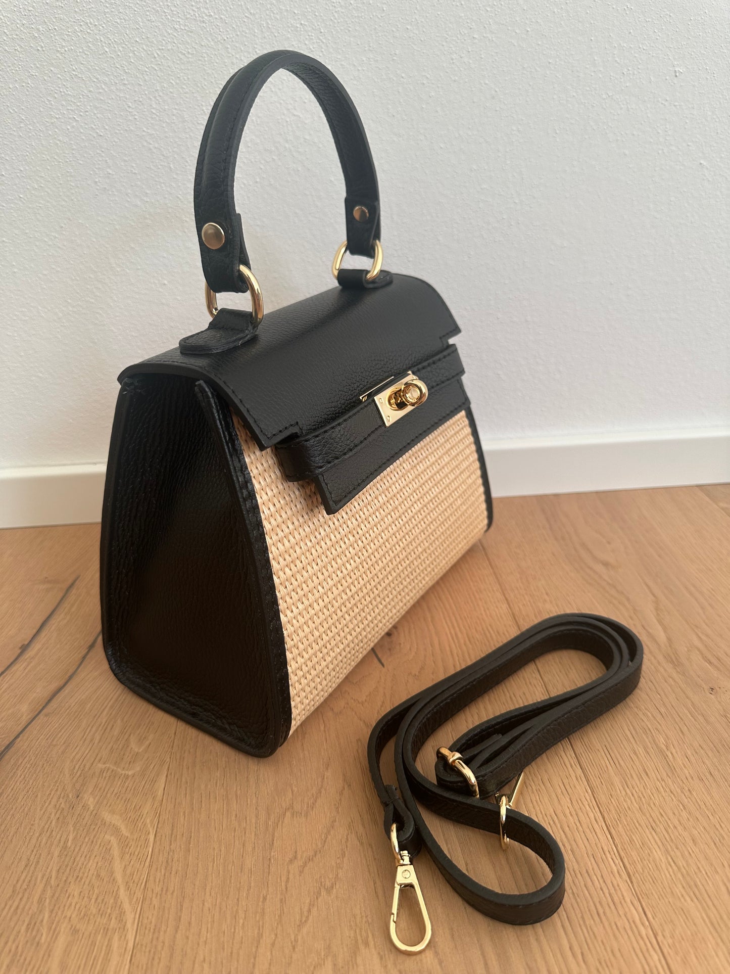MEDIUM K - rafia