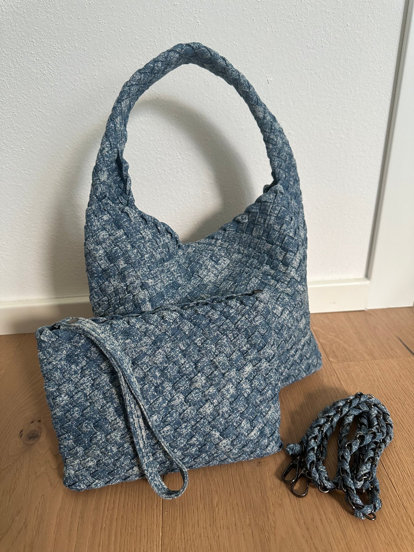 MISS DENIM