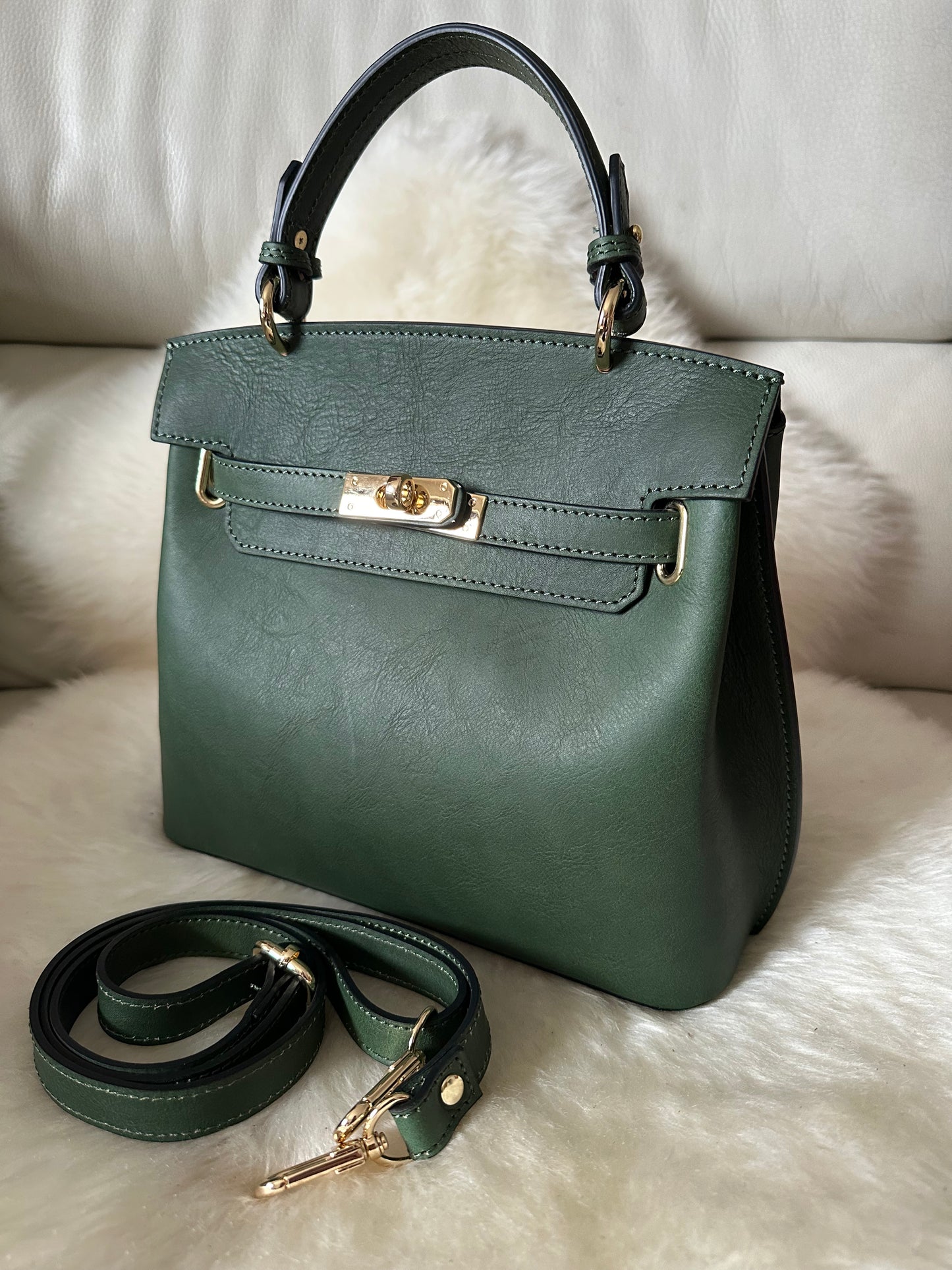 CHLOÉ - full grain cowhide leather