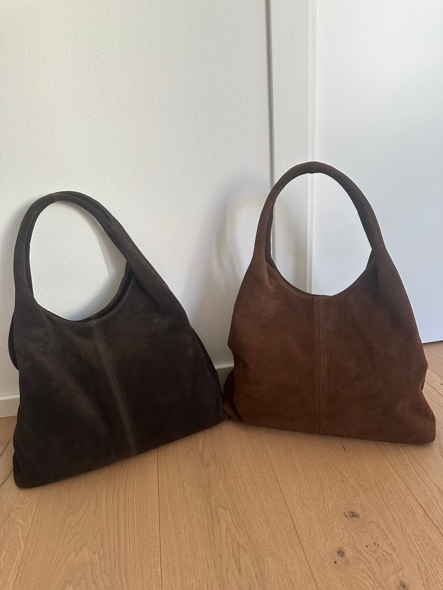 THEA - suede