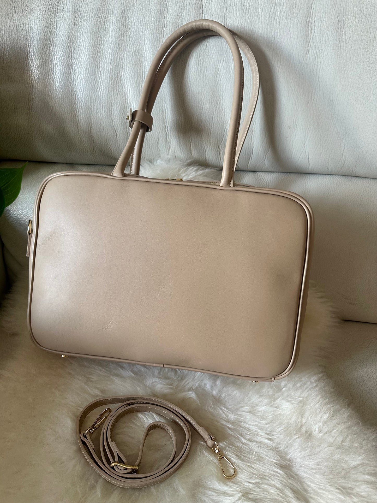 CLARA - Smooth genuine leather