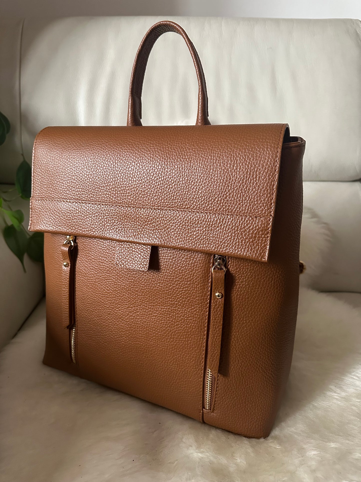 NOA- Unisex Genuine Leather Backpack