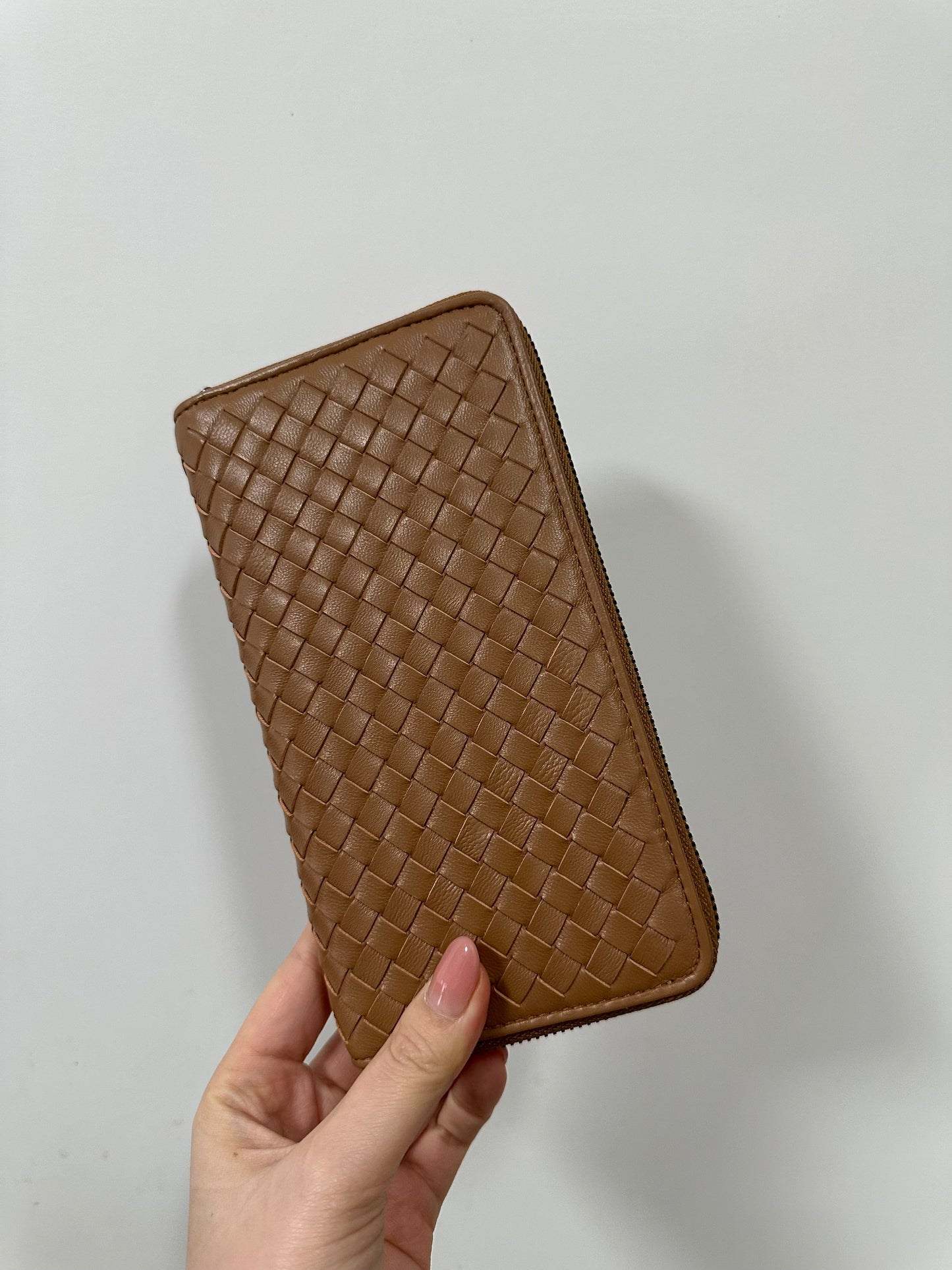 Woven Wallet- Medium