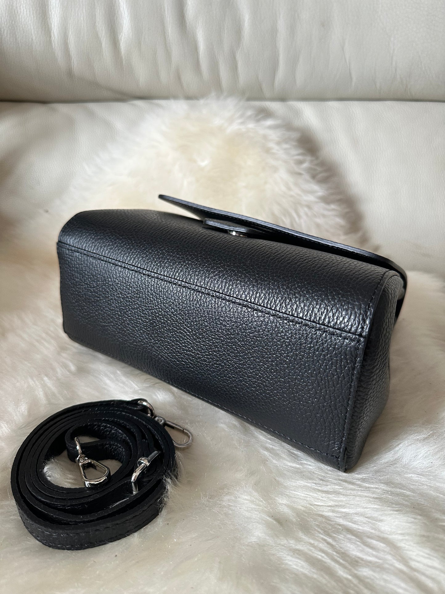 AGATA - real leather