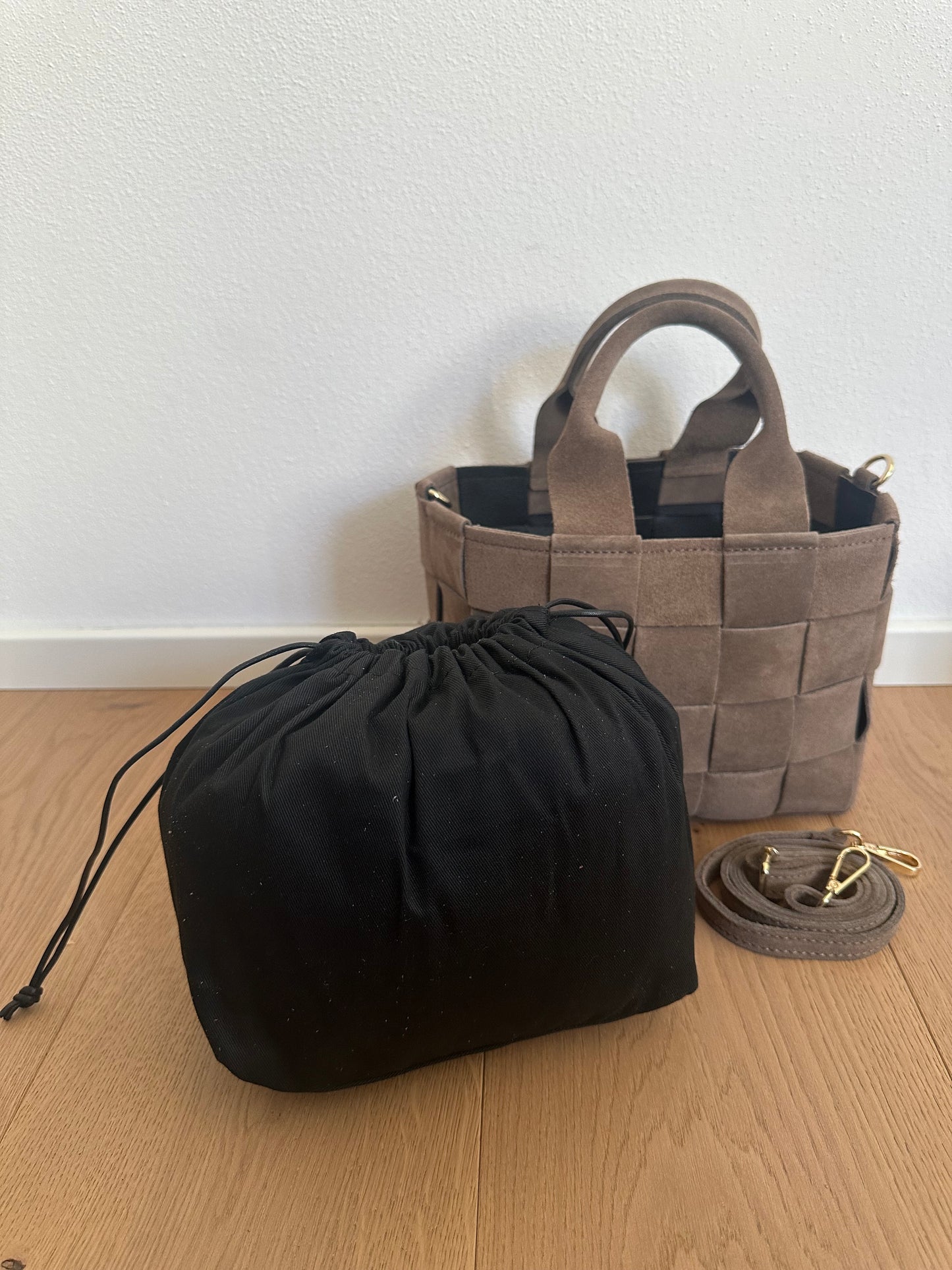 CUBY SMALL/ LARGE - woven bag
