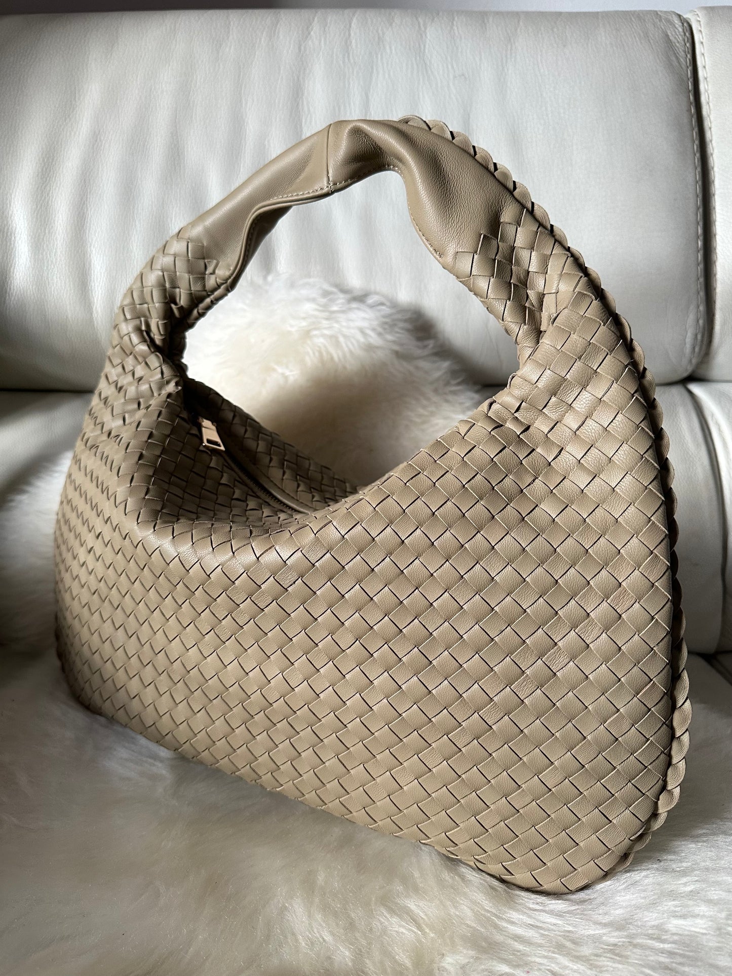 HOBO BAG maxi- intrecciata