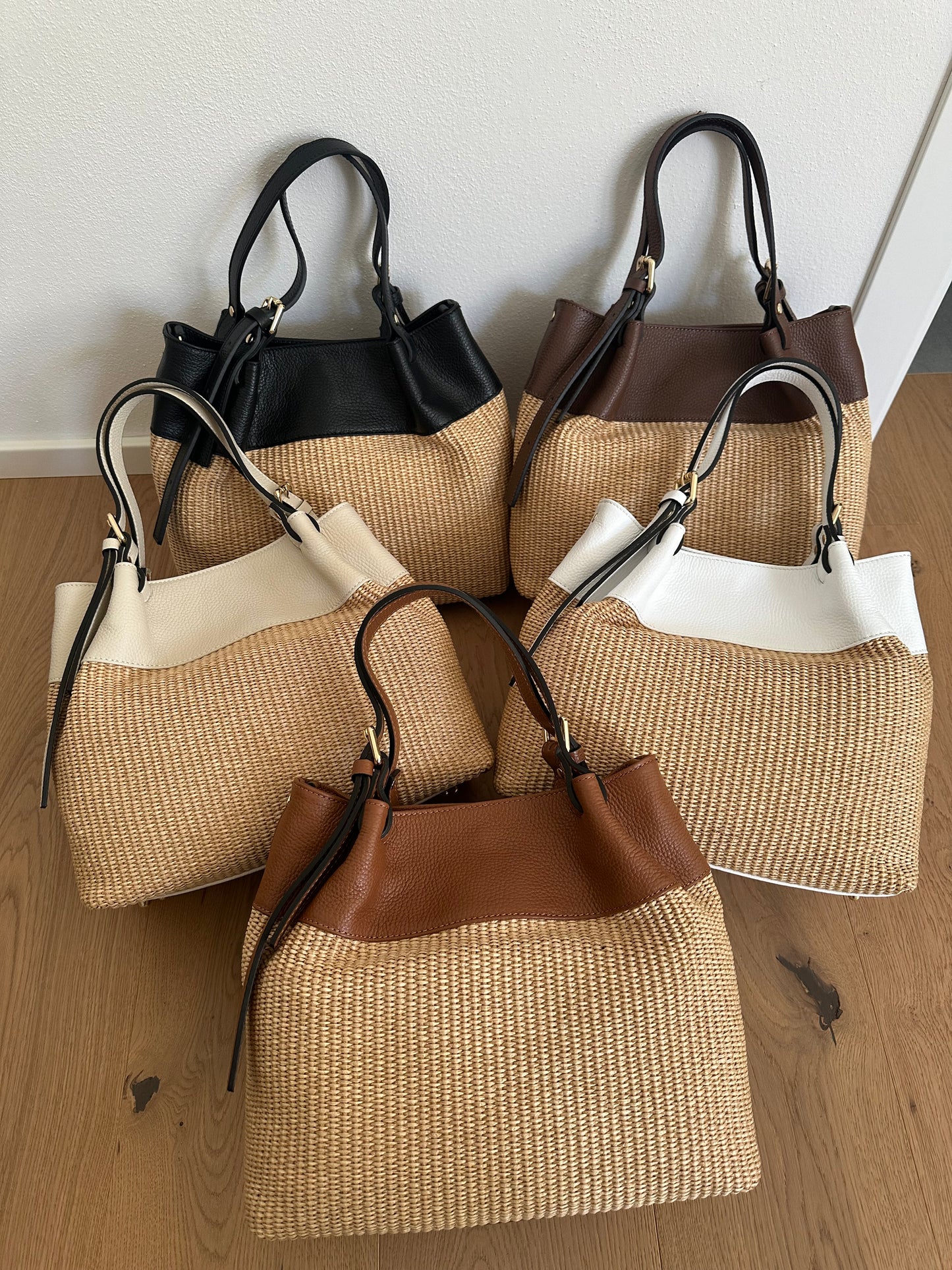VANESSA- shoulder bag